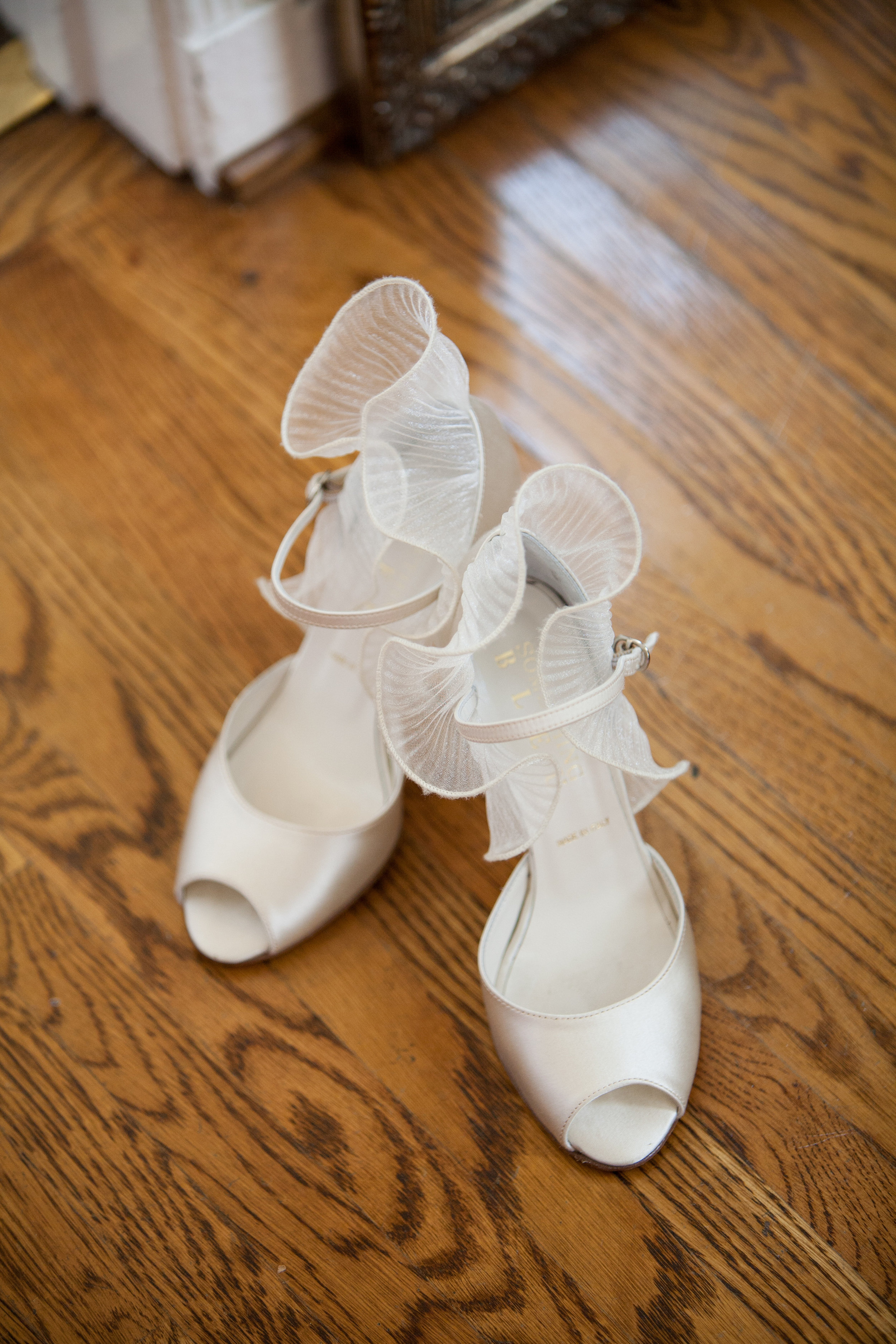  skyboxeventproductions.com | Beach Weddings | Southern California Wedding Planner and Designer | Skybox Event Productions | John &amp; Joseph Photography | Wedding at La Venta Inn 