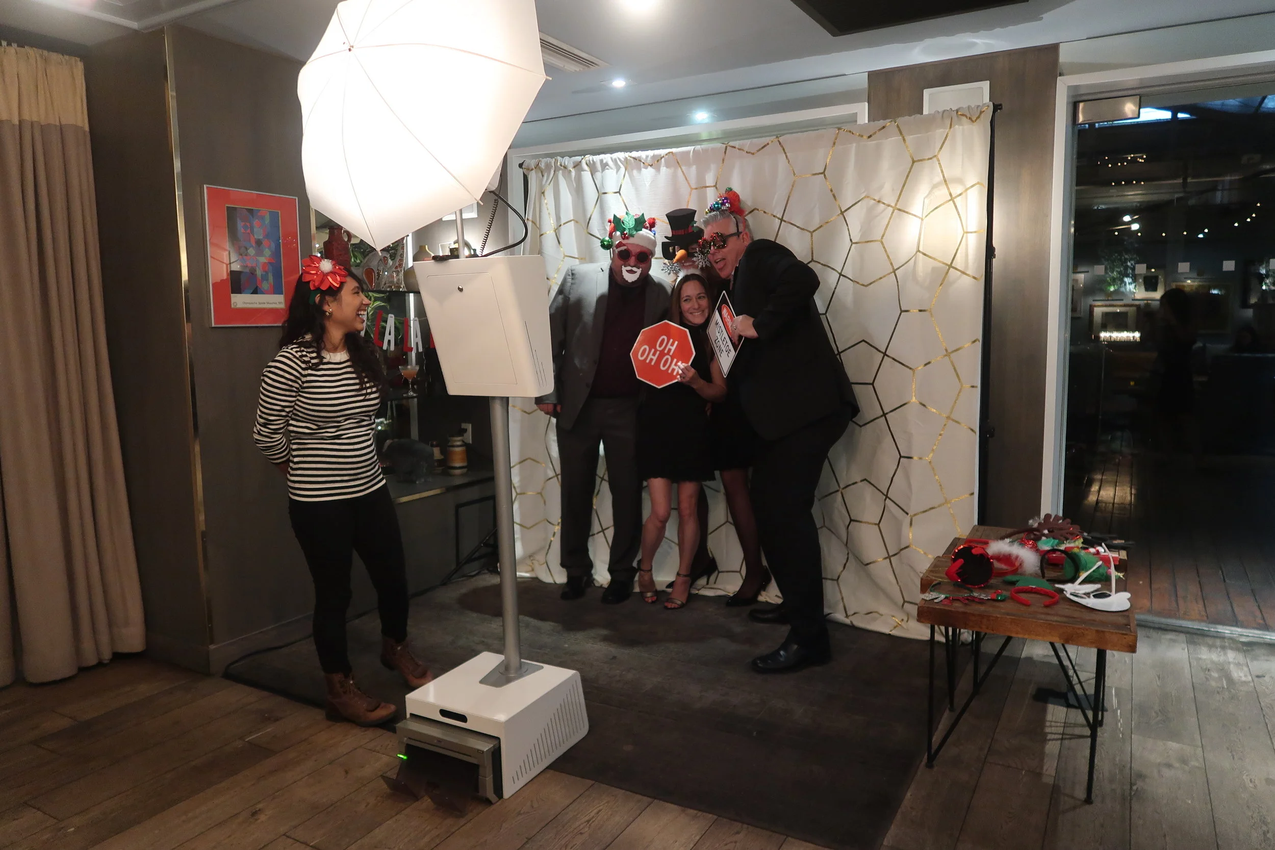  skyboxeventproductions.com | Hollywood Party | Skybox Event Productions | Southern California Private Event Design and Planning | Ivory on Sunset | Holiday Party 