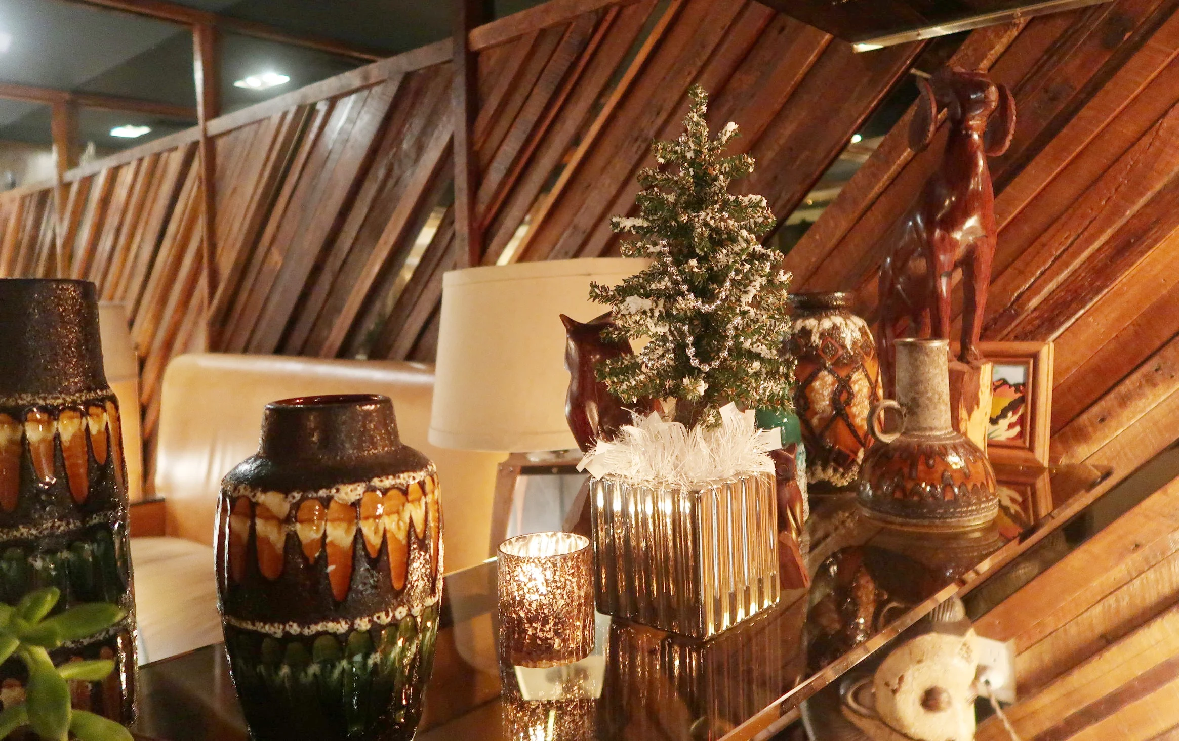  skyboxeventproductions.com | Hollywood Party | Skybox Event Productions | Southern California Private Event Design and Planning | Ivory on Sunset | Holiday Party 