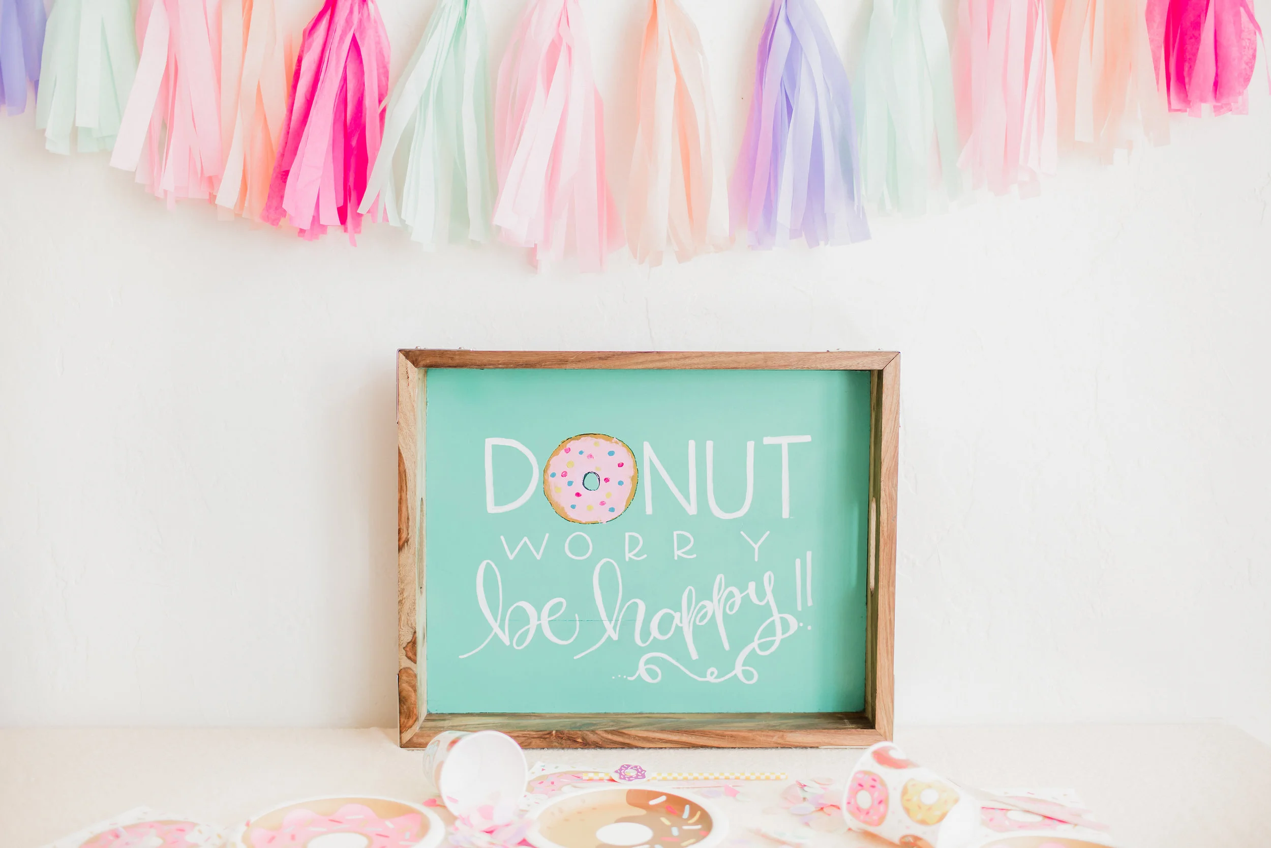  skyboxeventproductions.com | Donut Party Inspiration | Simply Adri Photography | Skybox Event Productions | Los Angeles Event Planning and Design | Oh Shiny Paper 