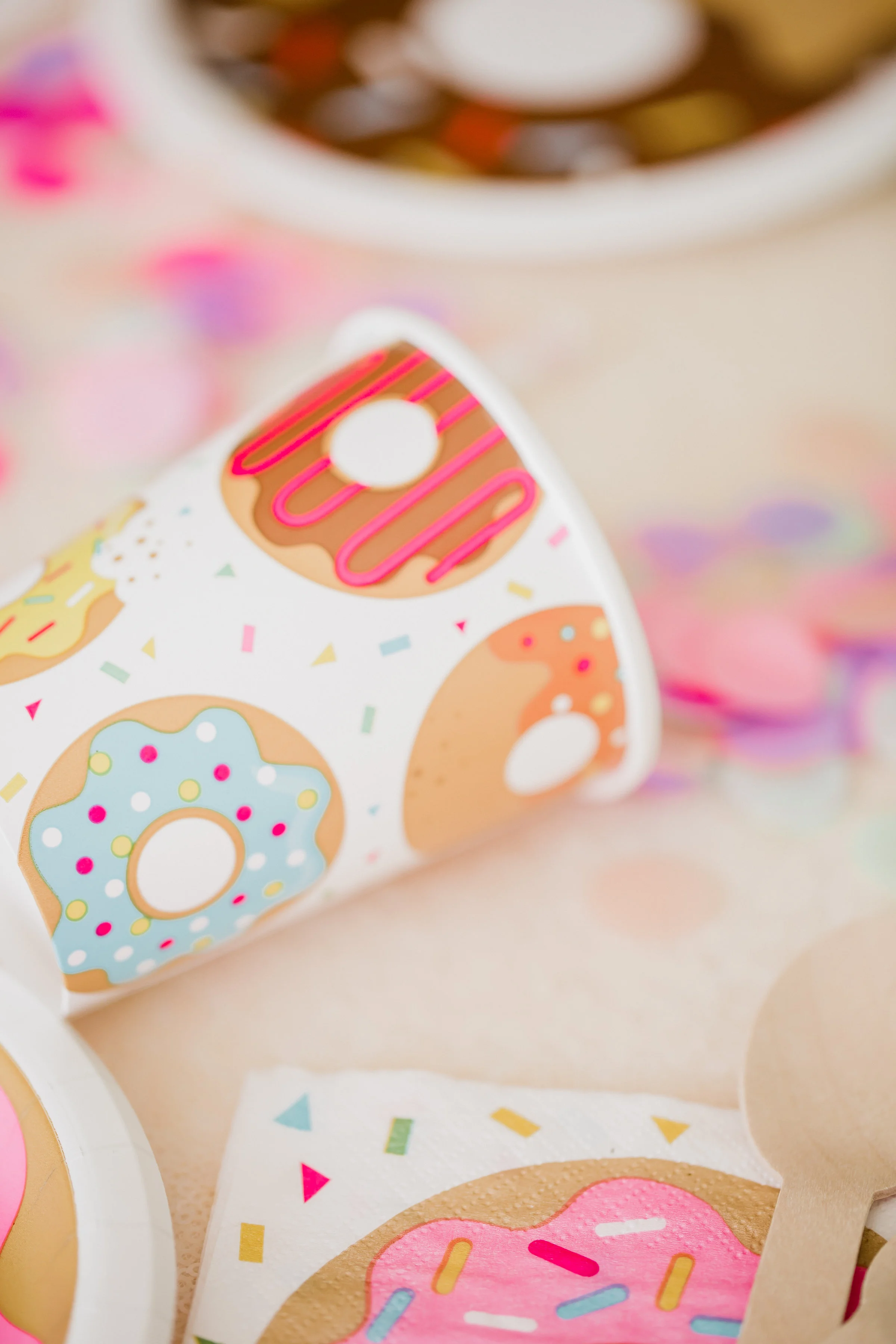  skyboxeventproductions.com | Donut Party Inspiration | Simply Adri Photography | Skybox Event Productions | Los Angeles Event Planning and Design | Oh Shiny Paper 