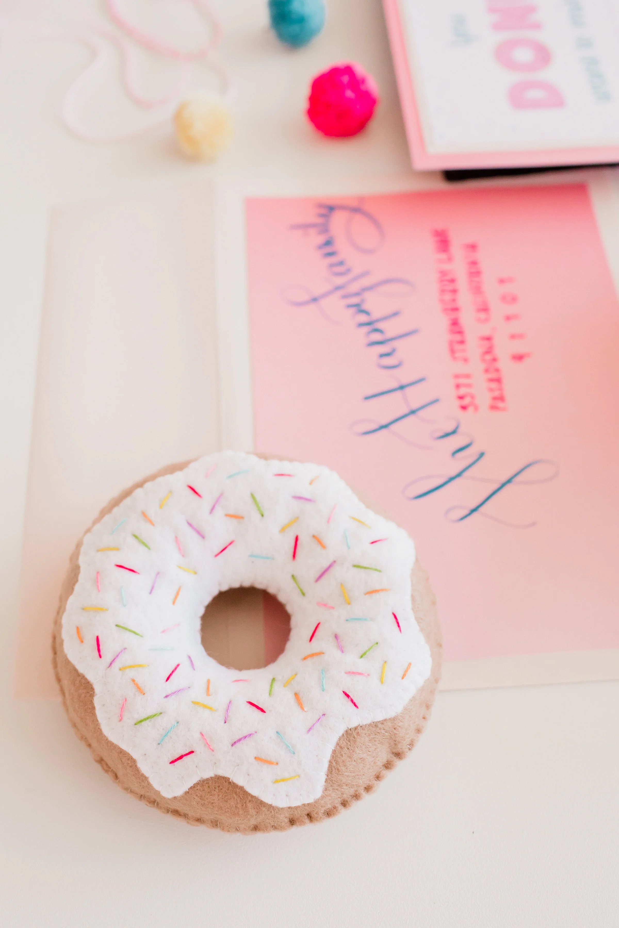  skyboxeventproductions.com | Donut Party Inspiration | Simply Adri Photography | Skybox Event Productions | Los Angeles Event Planning and Design | Oh Shiny Paper 