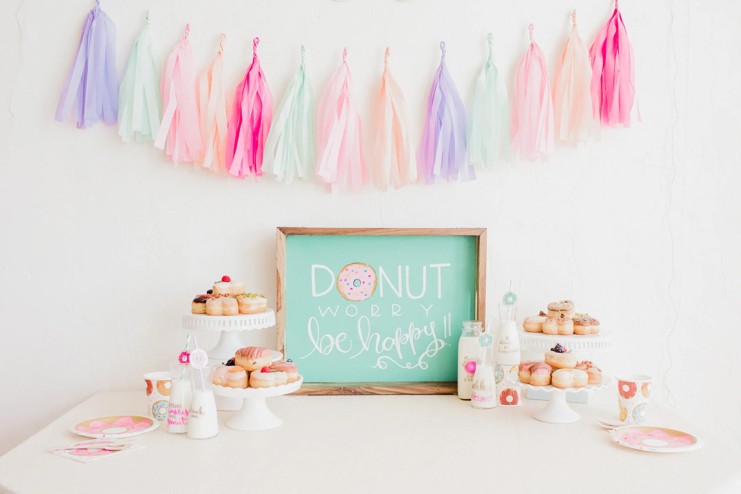 skyboxeventproductions.com | Donut Party Inspiration | Simply Adri Photography | Skybox Event Productions | Los Angeles Event Planning and Design | Oh Shiny Paper 