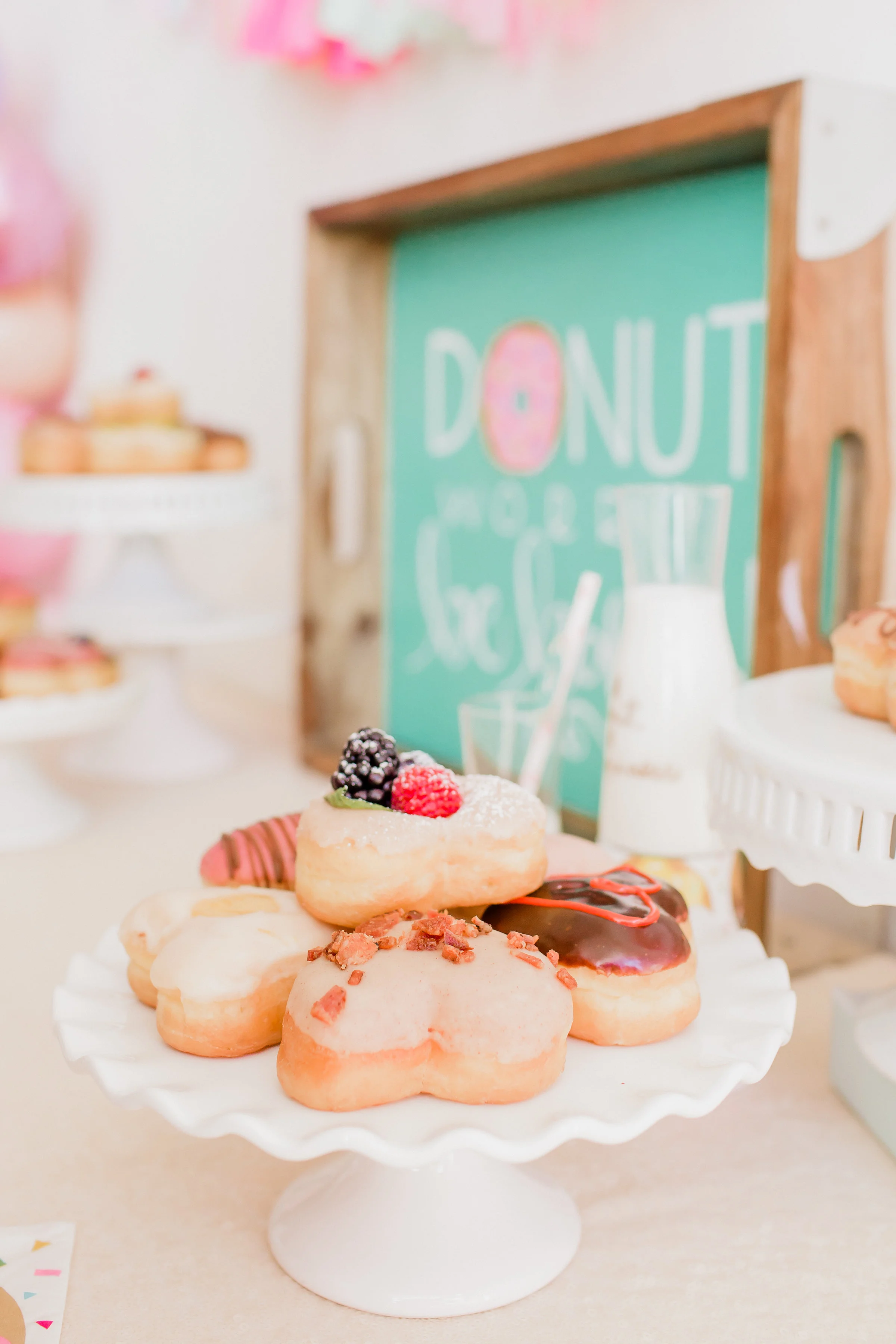  skyboxeventproductions.com | Donut Party Inspiration | Simply Adri Photography | Skybox Event Productions | Los Angeles Event Planning and Design | Oh Shiny Paper 