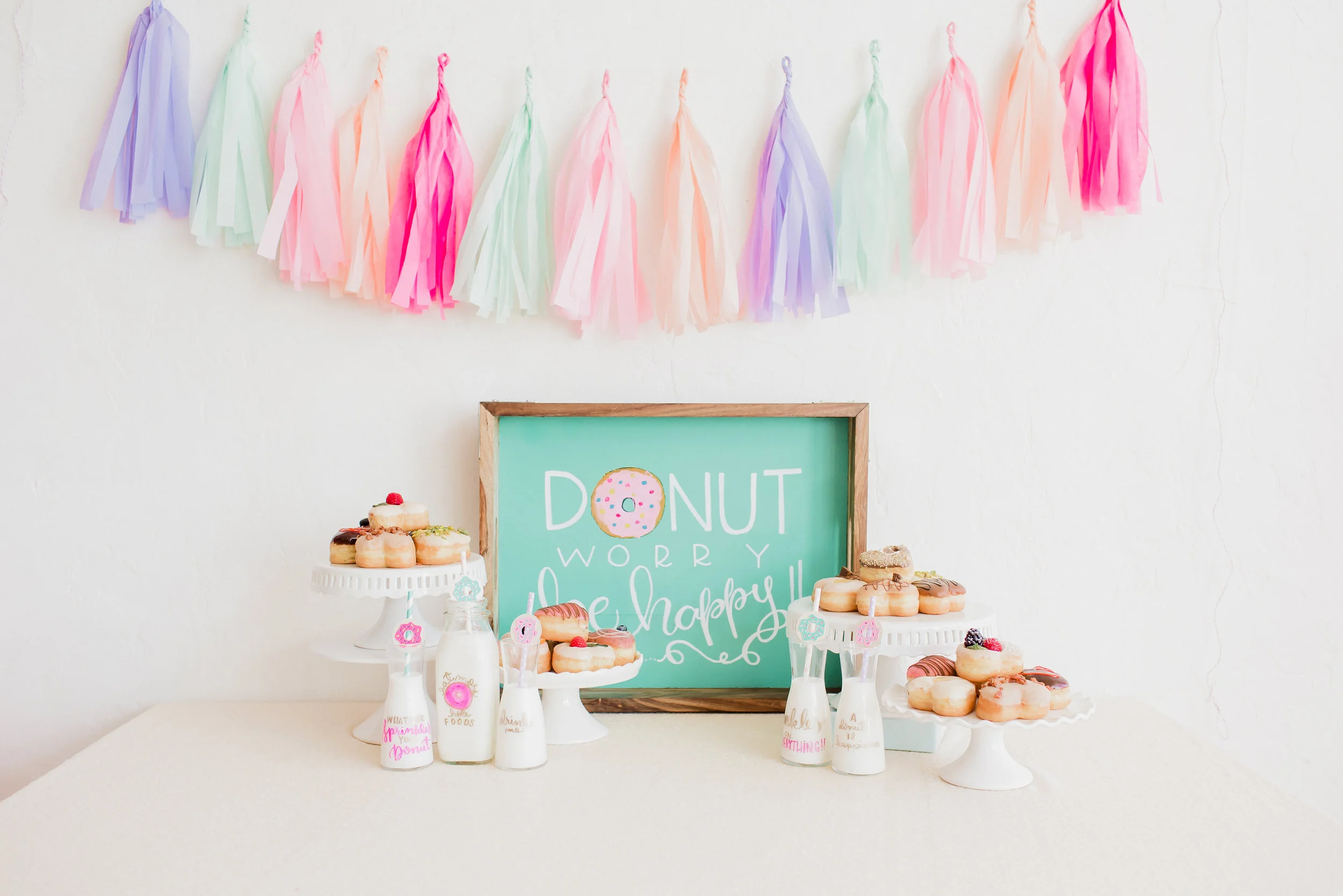  skyboxeventproductions.com | Donut Party Inspiration | Simply Adri Photography | Skybox Event Productions | Los Angeles Event Planning and Design | Oh Shiny Paper 