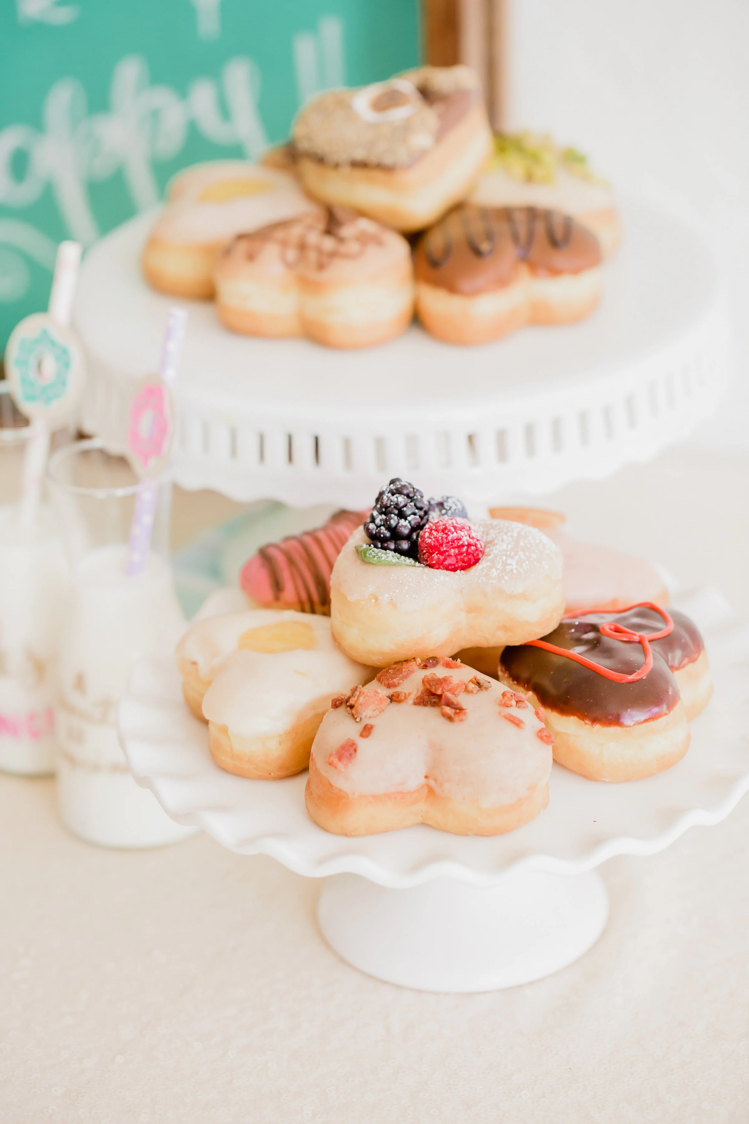  skyboxeventproductions.com | Donut Party Inspiration | Simply Adri Photography | Skybox Event Productions | Los Angeles Event Planning and Design | Oh Shiny Paper 