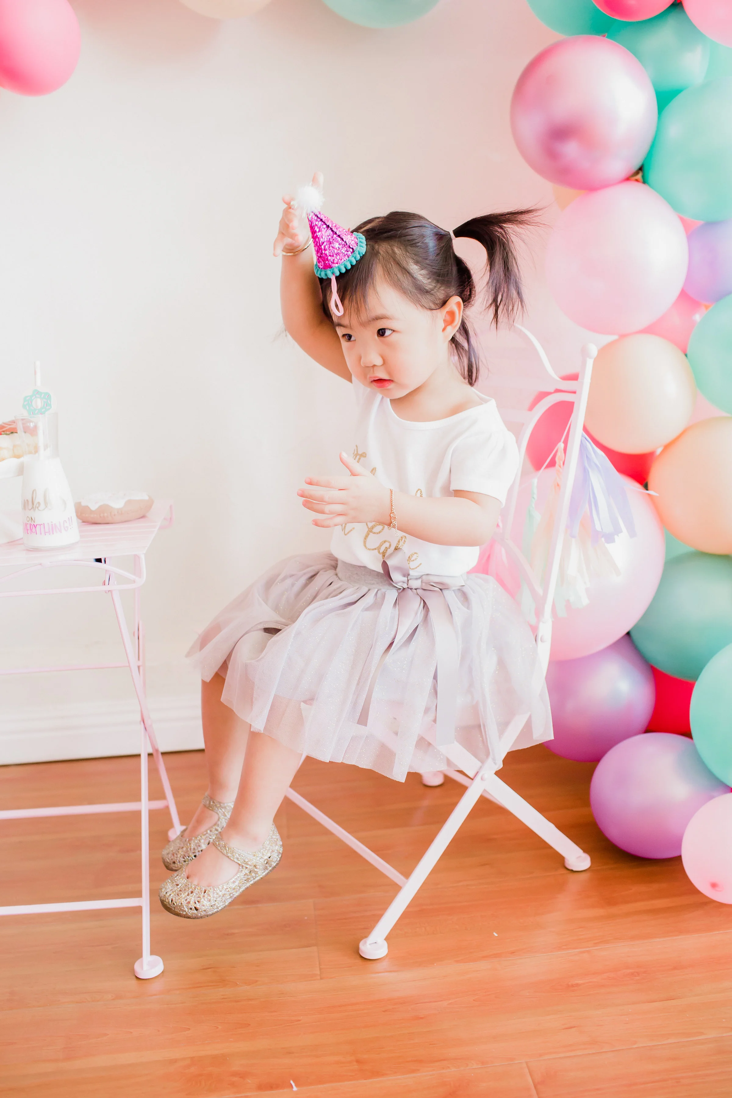  skyboxeventproductions.com | Donut Party Inspiration | Simply Adri Photography | Skybox Event Productions | Los Angeles Event Planning and Design | Oh Shiny Paper 