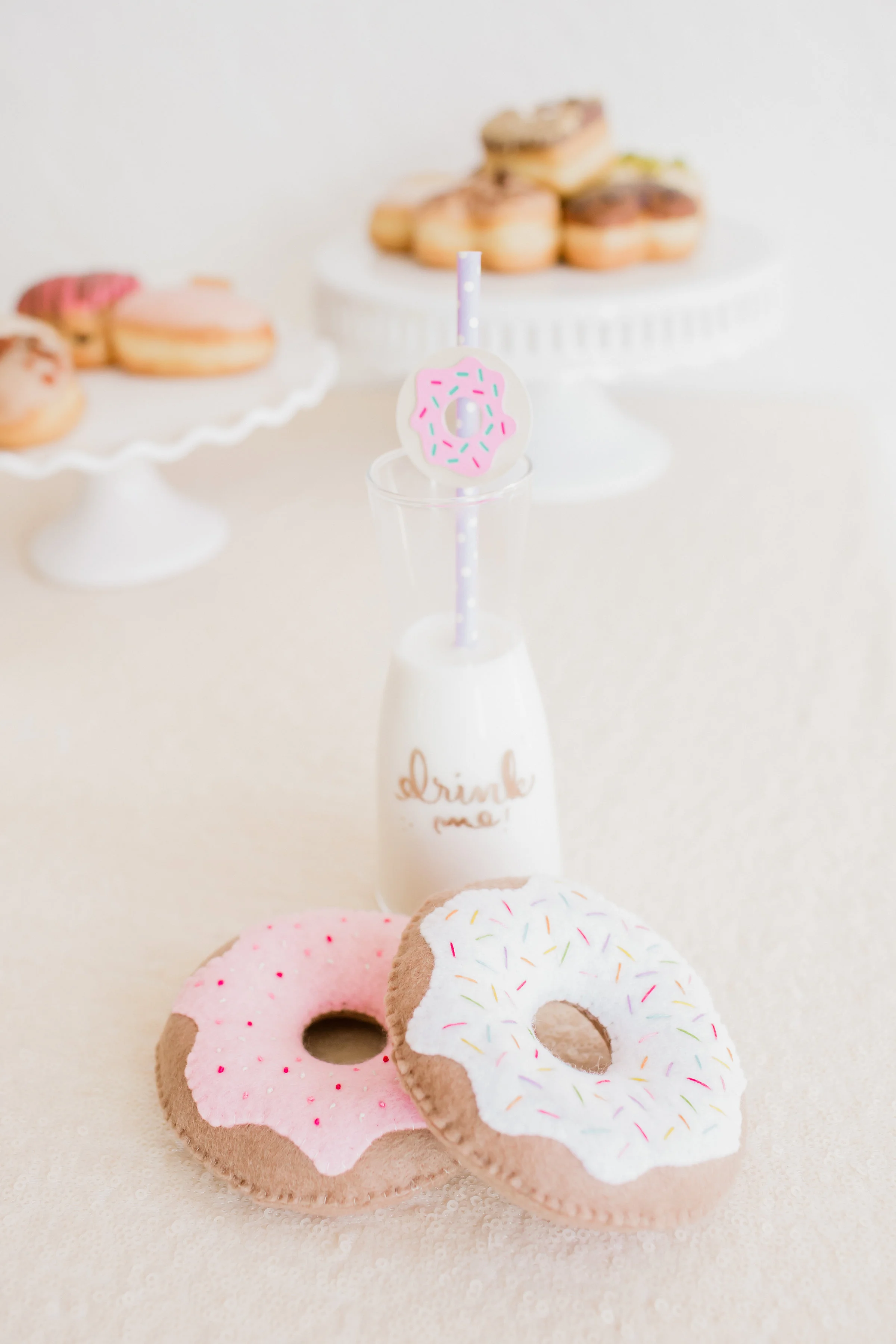  skyboxeventproductions.com | Donut Party Inspiration | Simply Adri Photography | Skybox Event Productions | Los Angeles Event Planning and Design | Oh Shiny Paper 