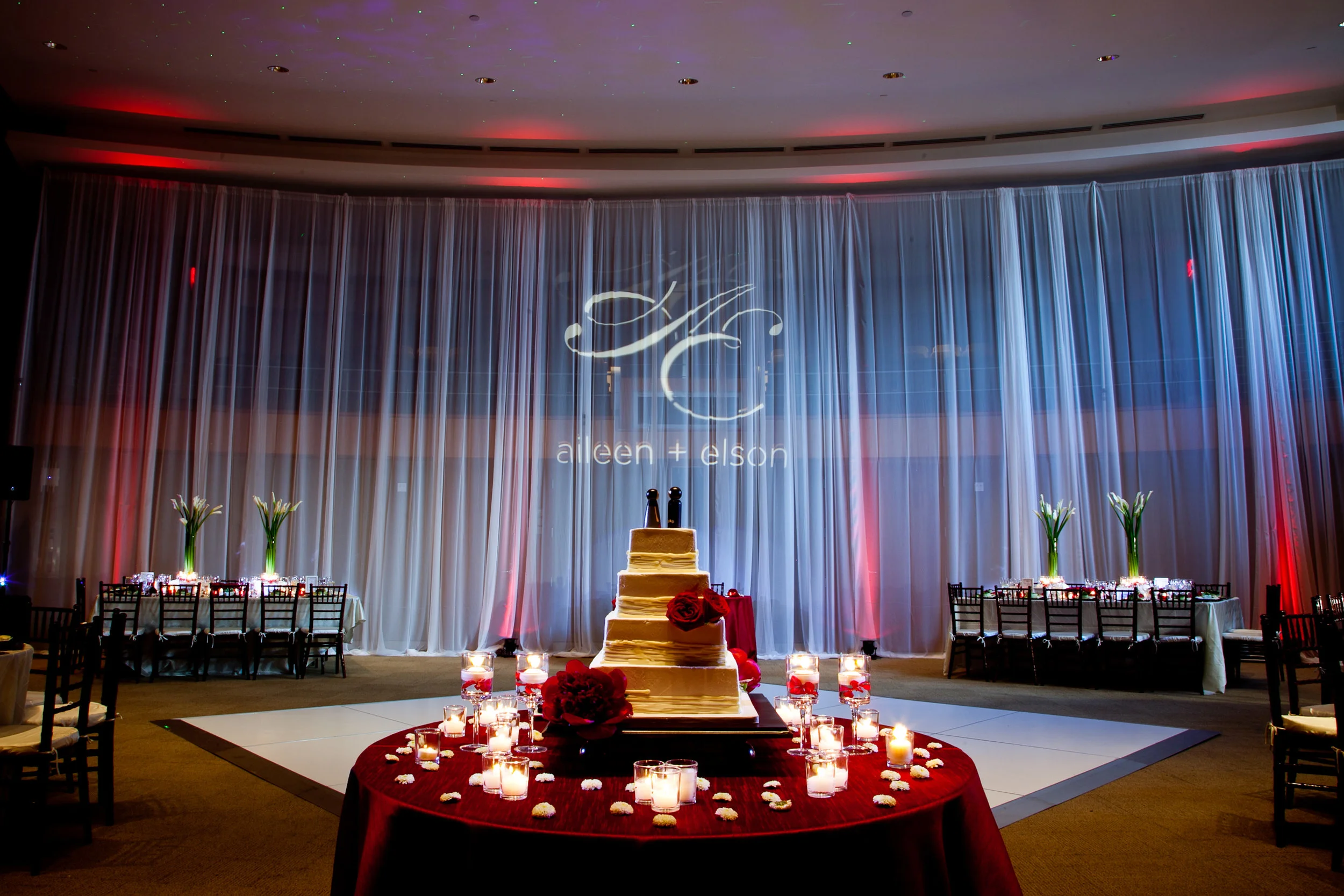  skyboxeventproductions.com | San Diego Weddings | Southern California Wedding Planner and Designer | Skybox Event Productions | Chaz Cruz Photography | Wedding at Scripps Seaside Forum 
