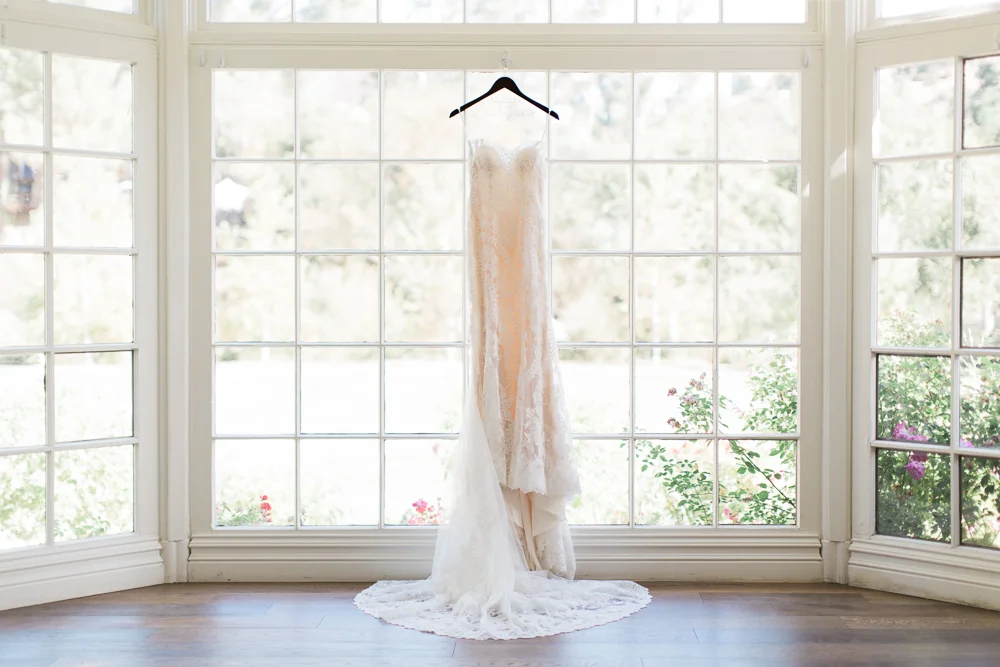  skyboxeventproductions.com | Los Angeles Weddings | Southern California Wedding Planner and Designer | Skybox Event Productions | Live Laugh Loved Photography | Wedding at Malibou Lake Mountain Club 