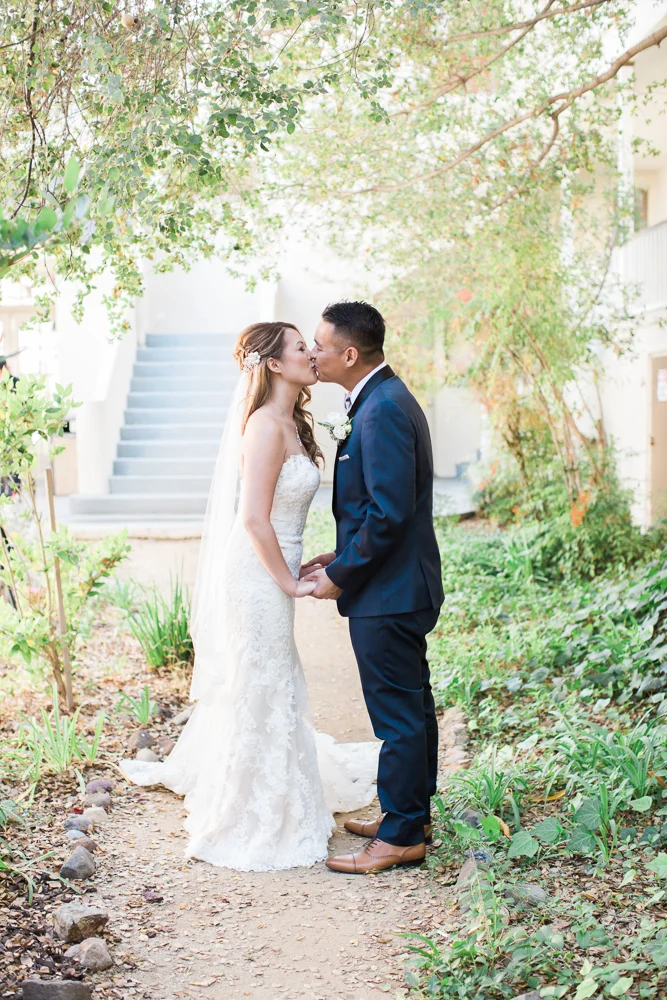  skyboxeventproductions.com | Los Angeles Weddings | Southern California Wedding Planner and Designer | Skybox Event Productions | Live Laugh Loved Photography | Wedding at Malibou Lake Mountain Club 