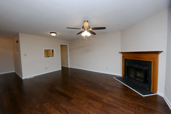 2167505F.JPG