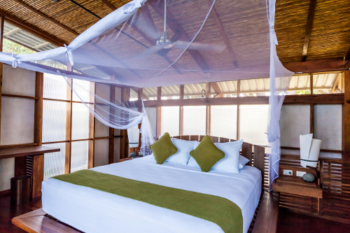 Jicaro Island Ecolodge Casita bedroom