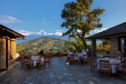 虎山波卡拉小屋，尼泊尔-露台早餐