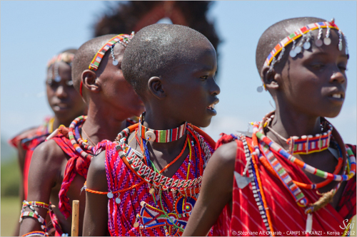 坎皮亚肯齐肯尼亚Cérémonie Maasaï游骑兵