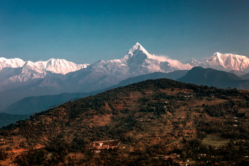 尼泊尔- tiger - mountain - pokhara -Lodge- mountains from Lodge 2-500x333.jpg