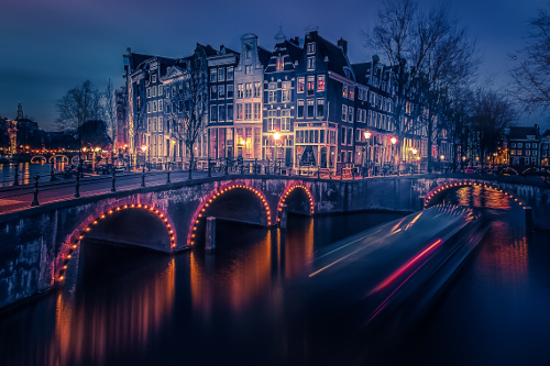 阿姆斯特丹——采取措施抑制过度旅游，平衡居民需求