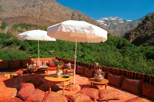 Kasbah du Toubkal terrace ©Alan Keohane