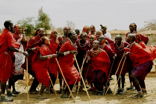 Maasai dancing