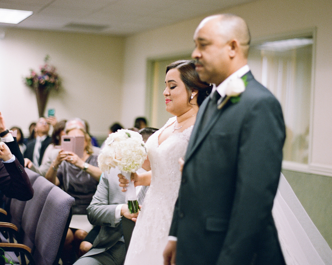 11_the-father-of-the-bride-walking-her.jpg