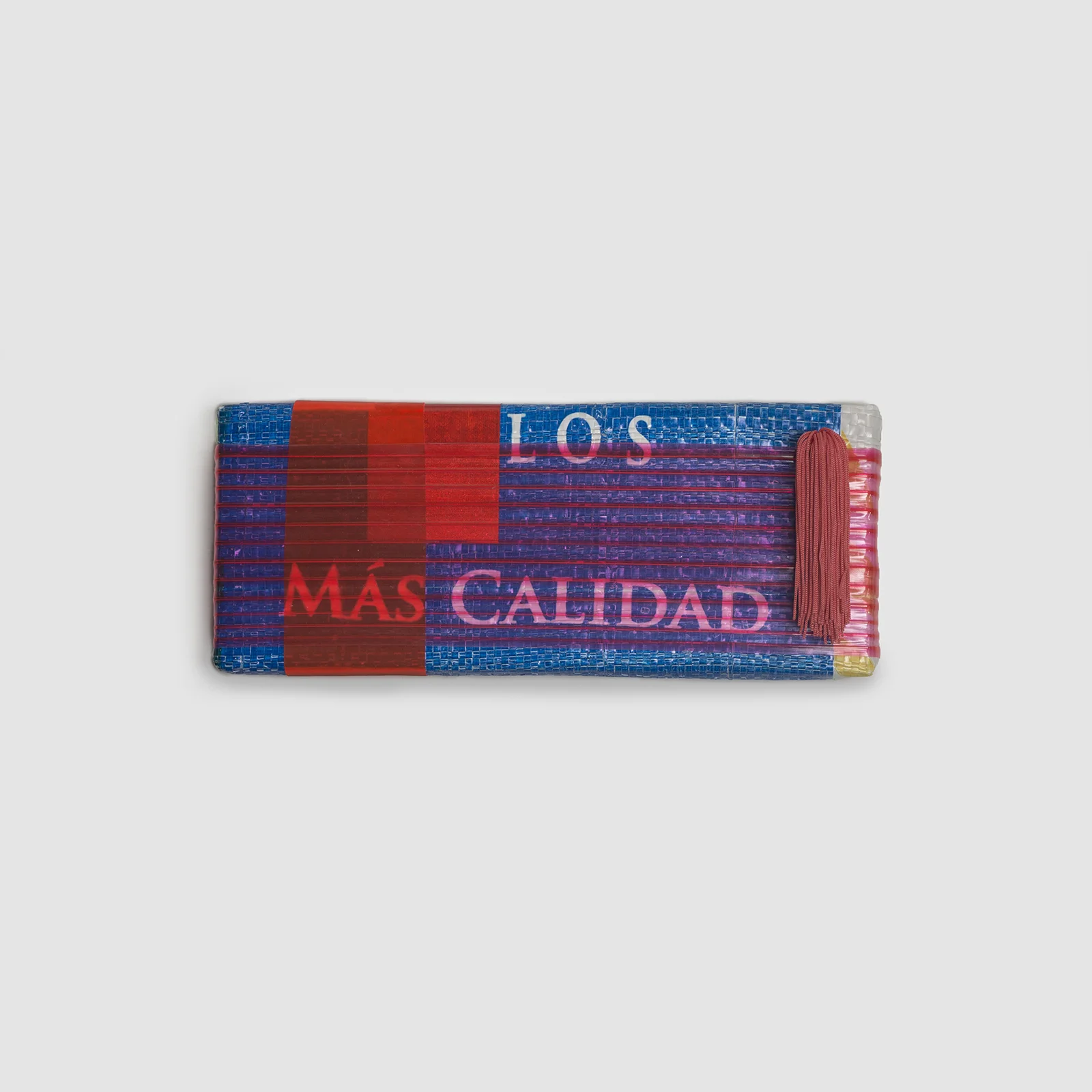 Mano Penalva_ID0277_sem titulo_serie origem_2016_rafia, plastico, algodao e metal_10x26cm.jpg