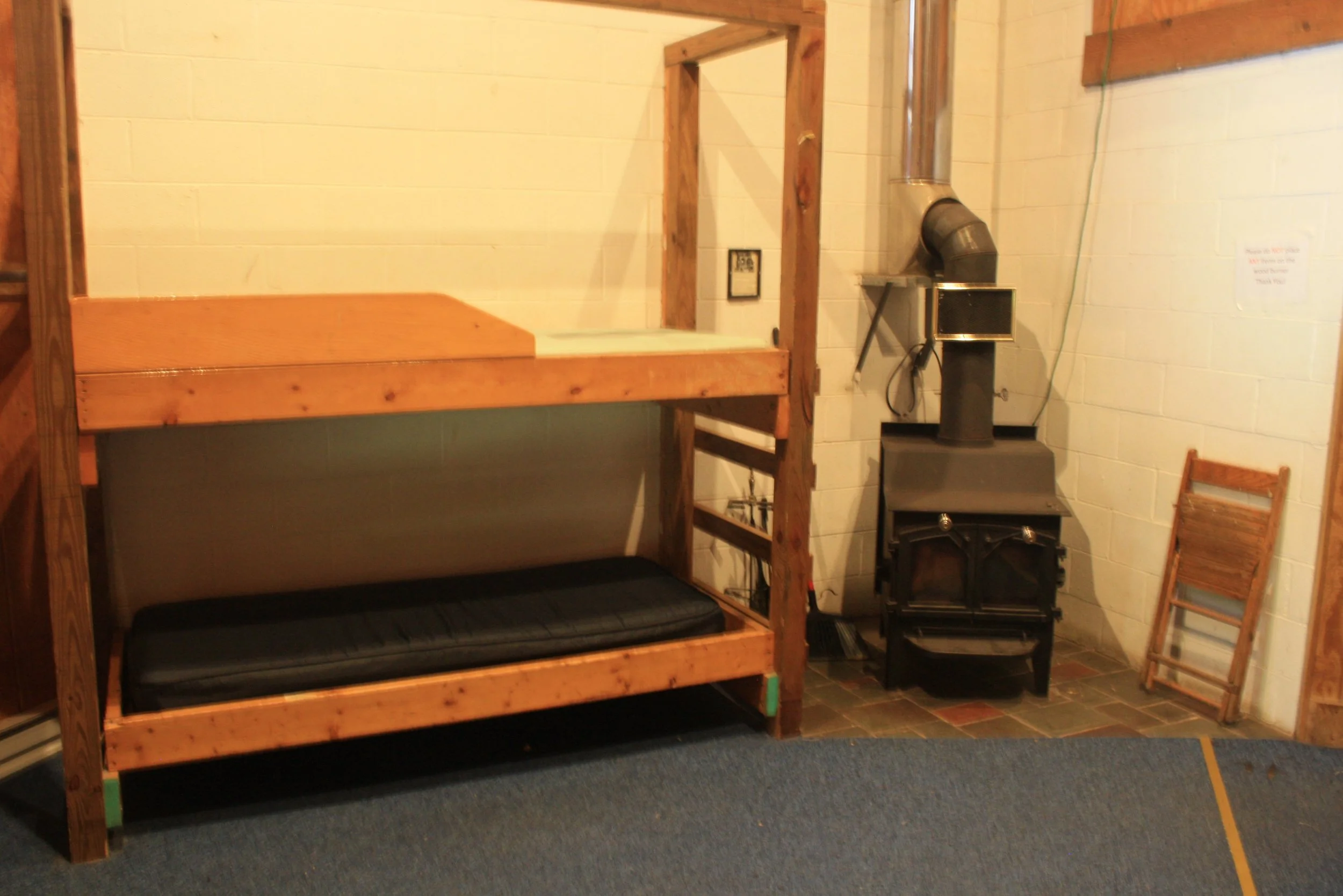 Bedroom 2.JPG