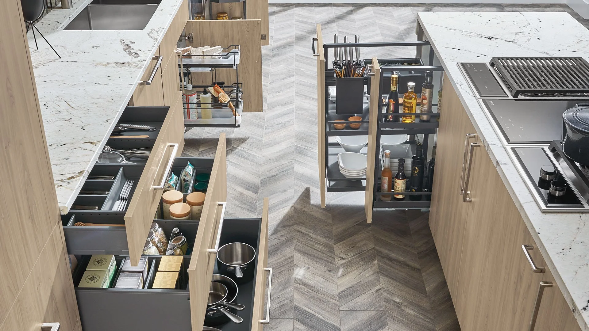 Omega-Cabinetry-gallery-Ambassador-Kitchens-Fort-Myers-25.jpg