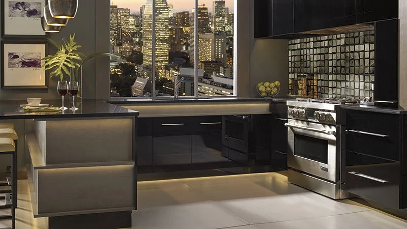 Omega-Cabinetry-gallery-Ambassador-Kitchens-Fort-Myers-31.jpg