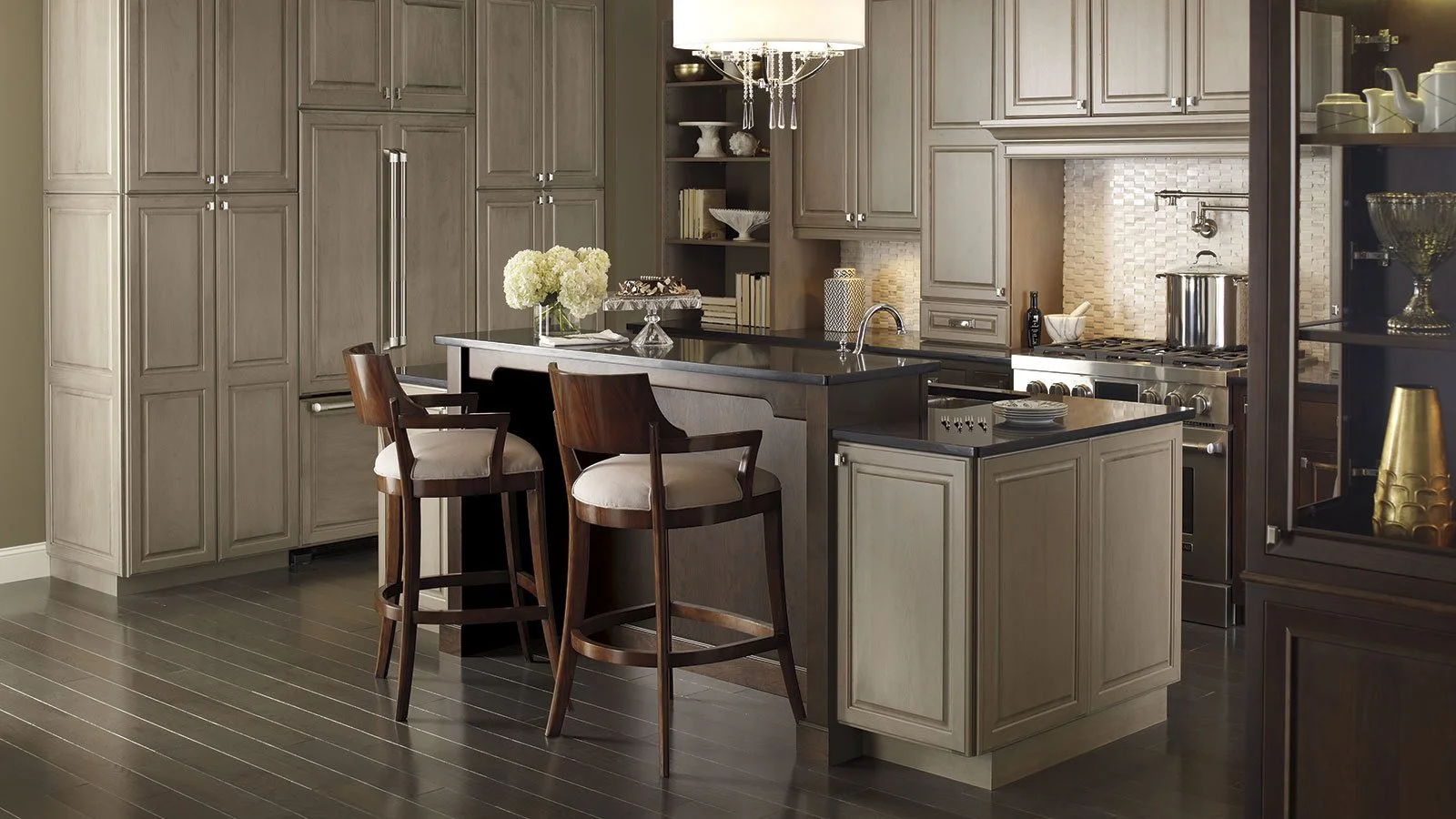 Omega-Cabinetry-gallery-Ambassador-Kitchens-Fort-Myers-32.jpg
