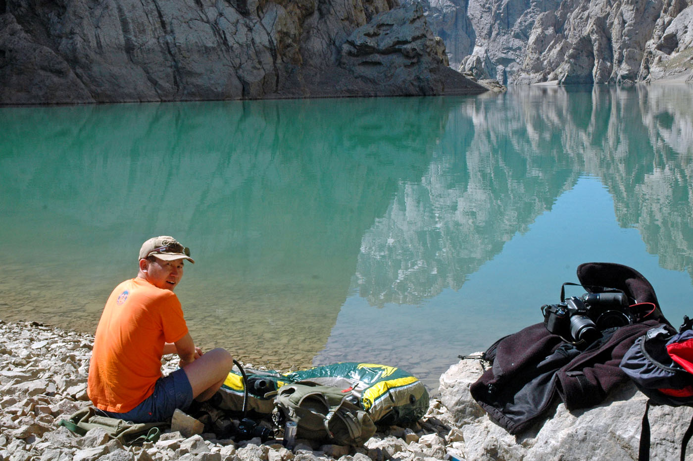 Boating is the best you can do. Needless to say it was the reason we came here. You can find rubber boats (one or two-seat) for rent in Bishkek. They are light and one-seat ones can even be put in a backpack. Inflate your boat and go! Photo: Azamat Imanaliev