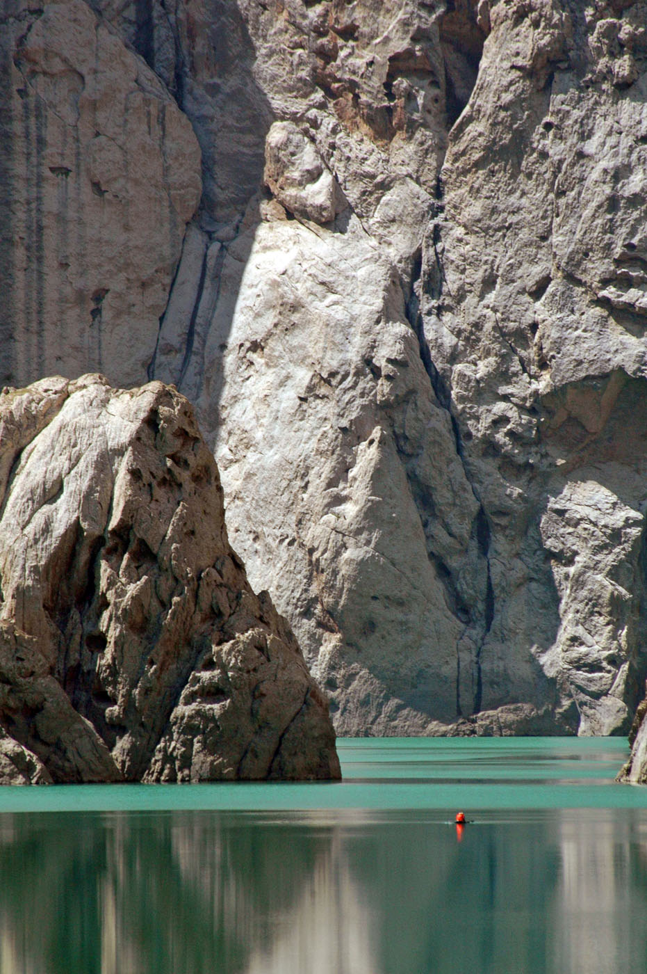 Check out the scale! I've used long-focus lens. Photo: Azamat Imanaliev
