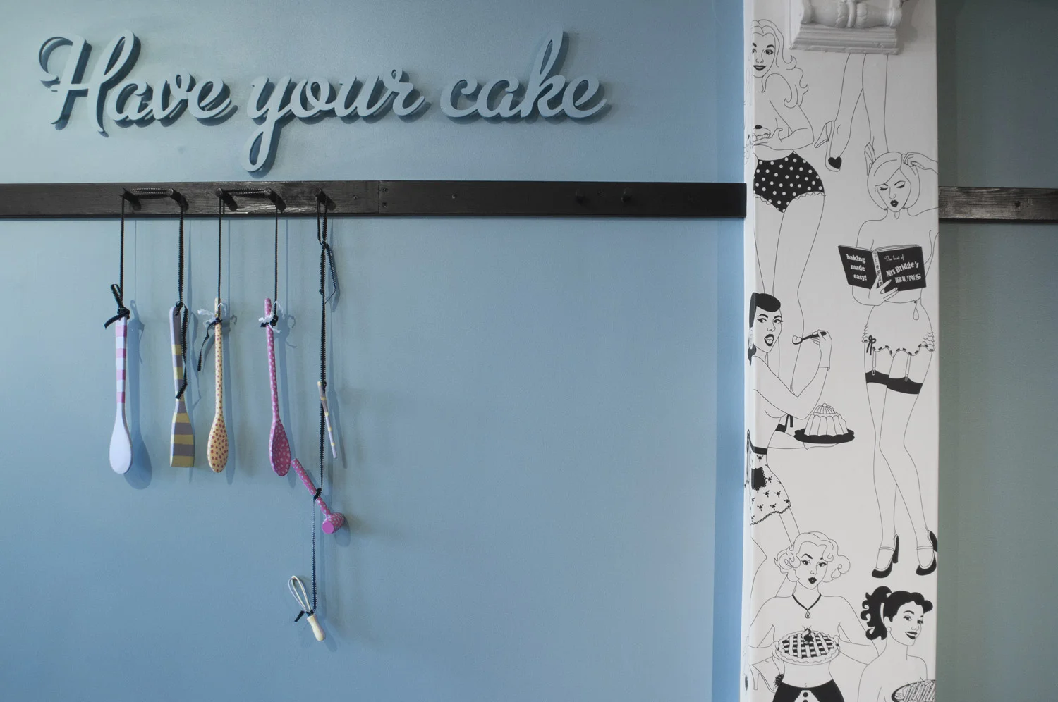 EmilyIsles-MimisBakehouse-10.jpg