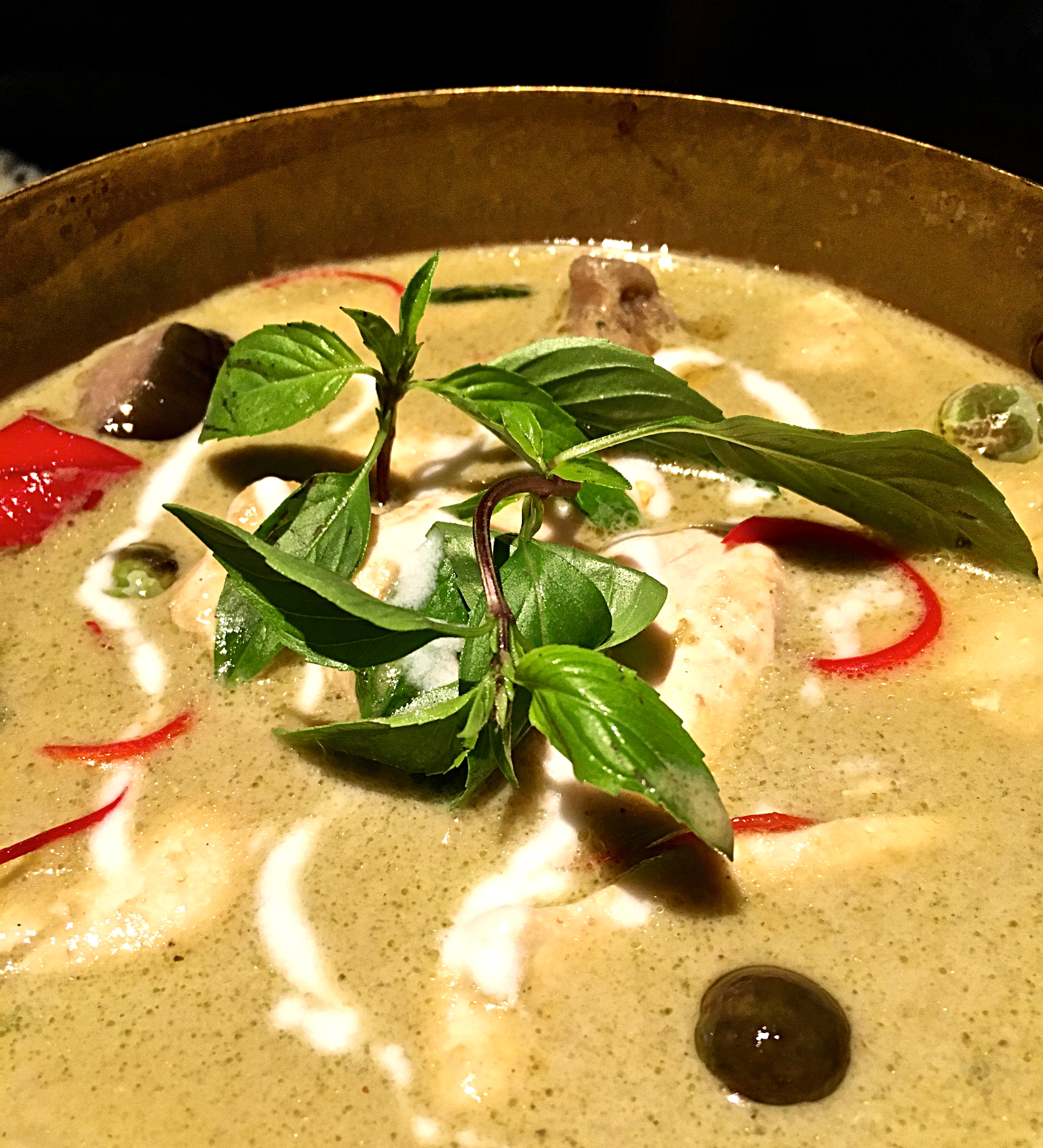 Chicken Thai Green Curry (Chicken Kieaw Wan)