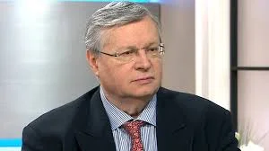Dr. Aurel Braun is currently a Professor of International Relations and Political Science at the University of Toronto and an Associate of the Davis Center at Harvard University. He is a senior member of the Centre for Eurasian, Russian and East European Studies and a Fellow of Trinity College at the University of Toronto. Between July 2012 and June 2015 he was a Visiting Professor teaching in the Department of Government, Harvard University. Professor Braun has twice been appointed a Visiting Scholar at the Hoover Institution, Stanford University. In March 2009, the Federal Cabinet via a Governor-in-Council appointment made Professor Braun the Chairman of the Board of Directors of the International Centre for Human Rights and Democratic Development (Rights & Democracy) for a three-year term. In December 2012, Professor Braun was awarded the Queen Elizabeth II Diamond Jubilee Medal for services to Canada and for academic distinction by the Governor-General of Canada. Professor Braun has published extensively on communist affairs and strategic studies with a special focus on the problems of the transformation of the socialist systems in the former Soviet Union and in Eastern Europe. He is also a specialist in international law. He is the author and/or editor of several books including The Middle East in Global Strategy . His forthcoming book is on Russia, the West and Arctic Security .
