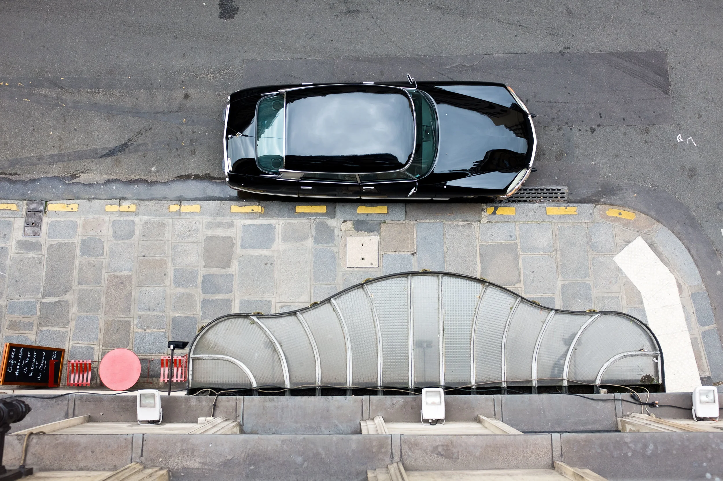 Paris, FR