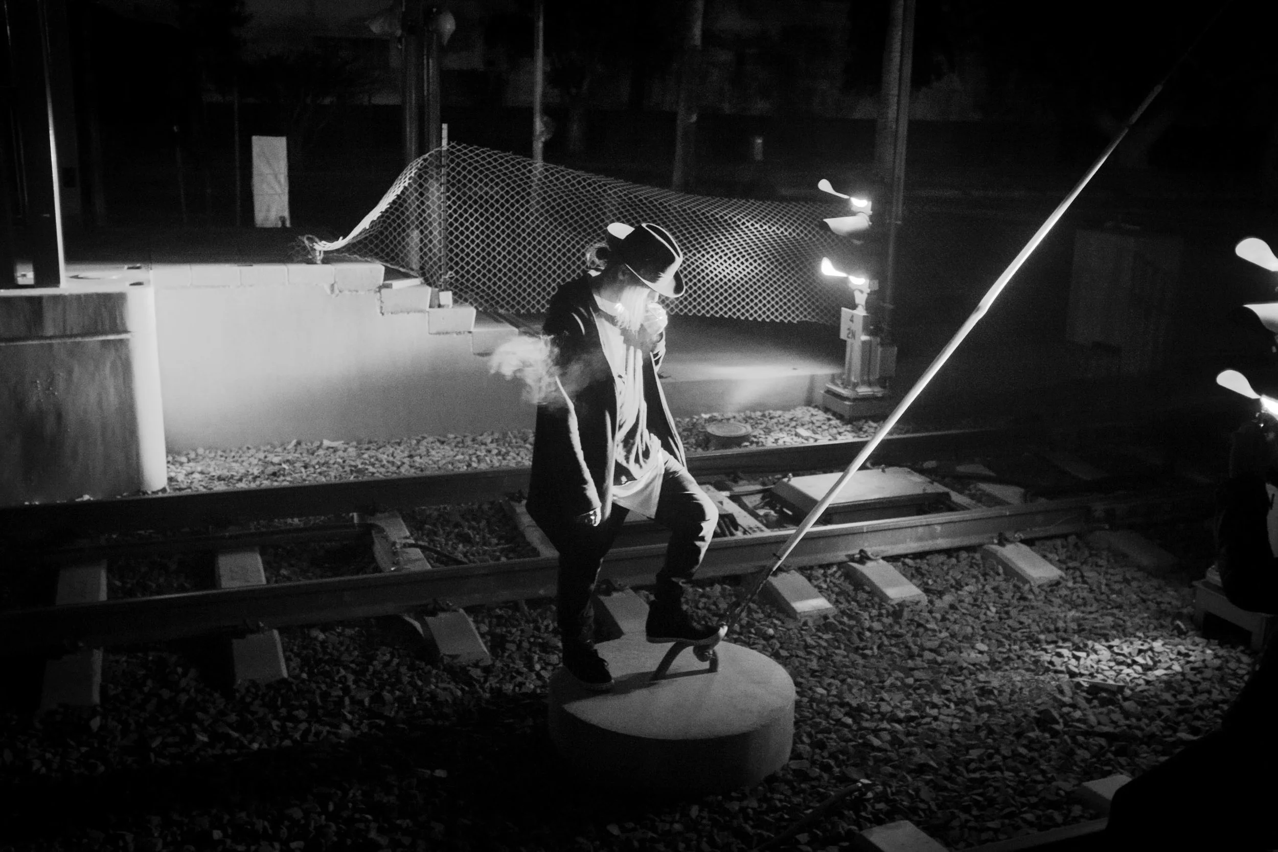 Peoples-smokingintothetracks.jpg