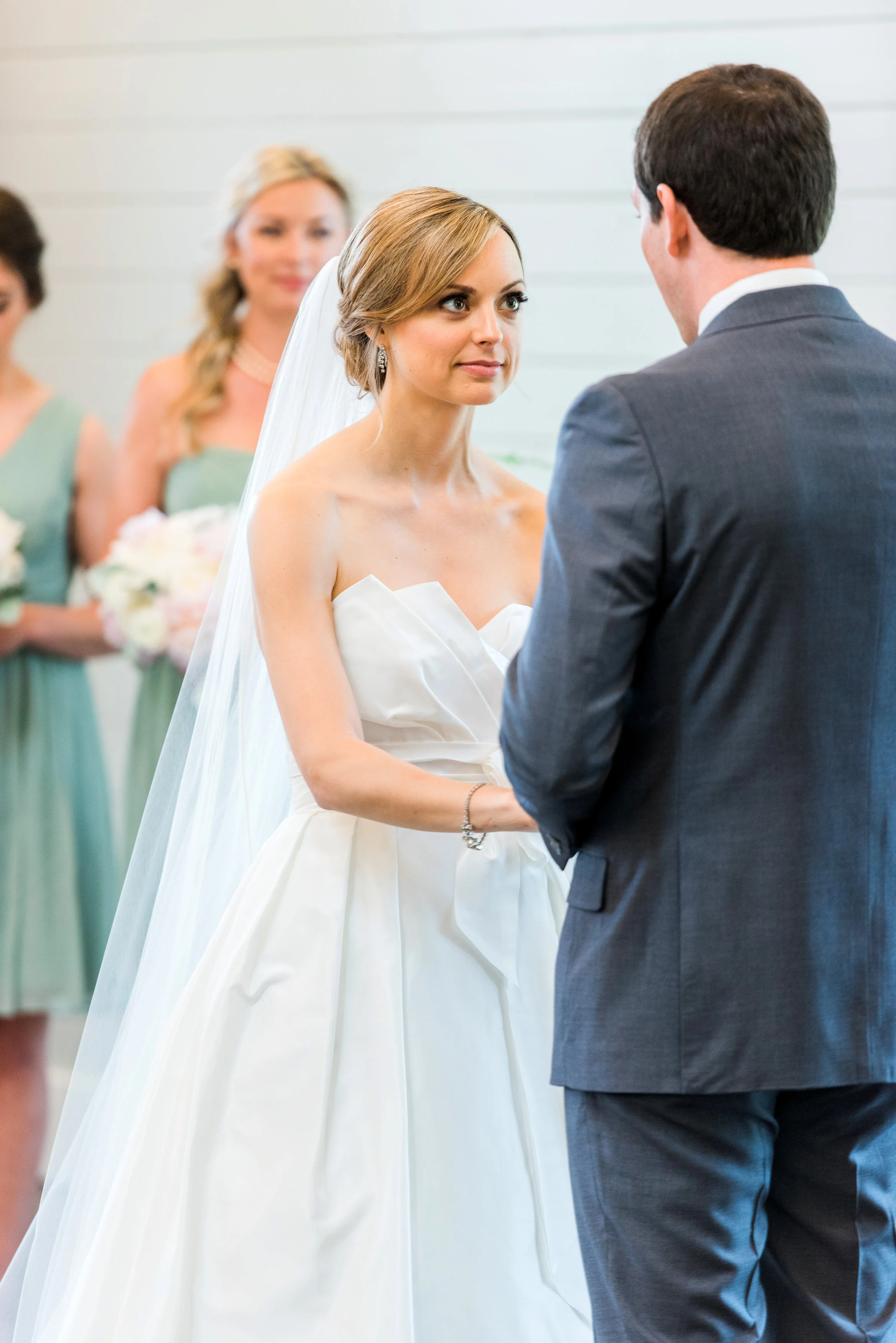 Jen_BobWedding_RusticWhite239.jpg