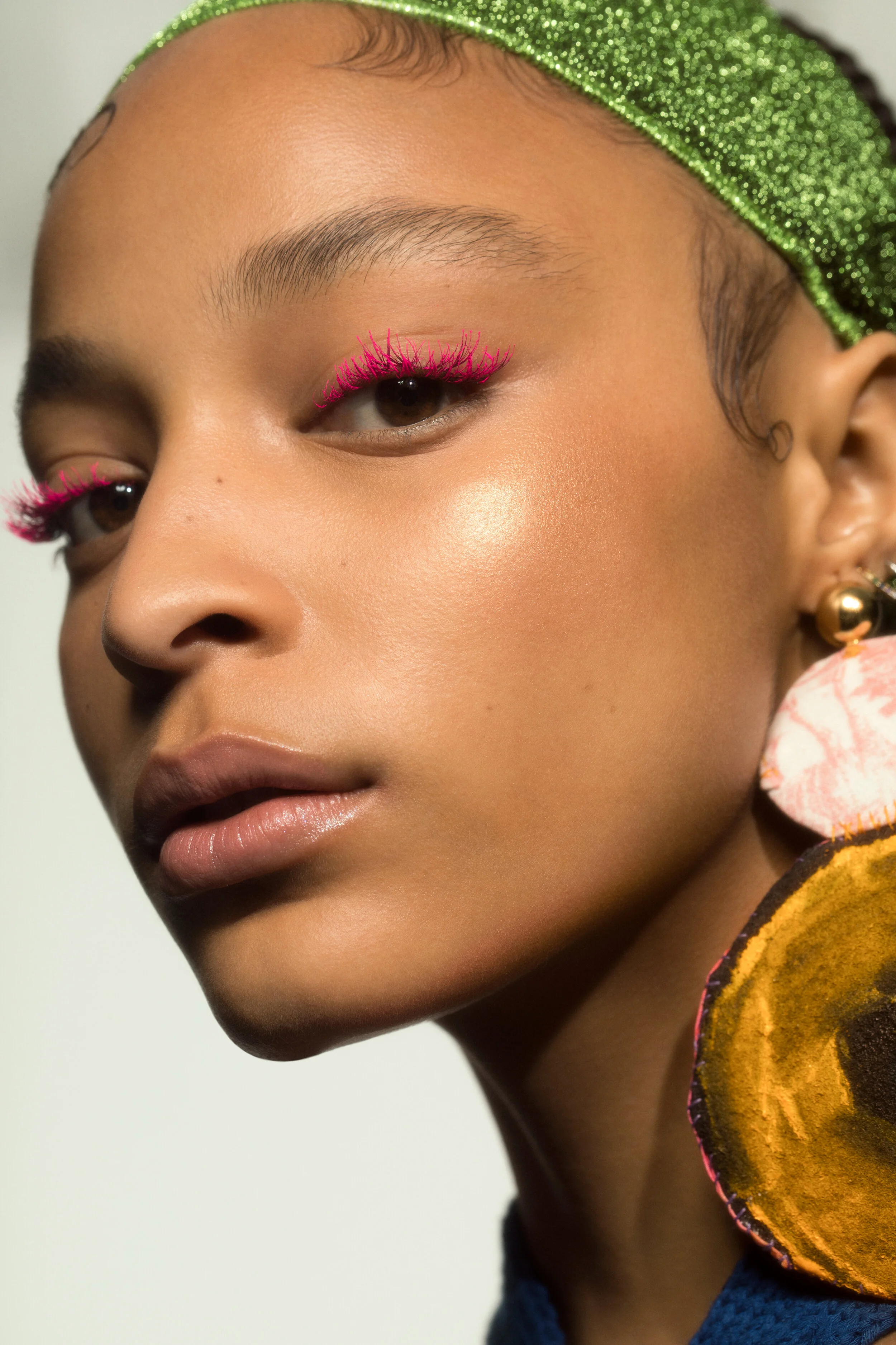 03_PinkMascara_FaceMask_0021_v1.jpg