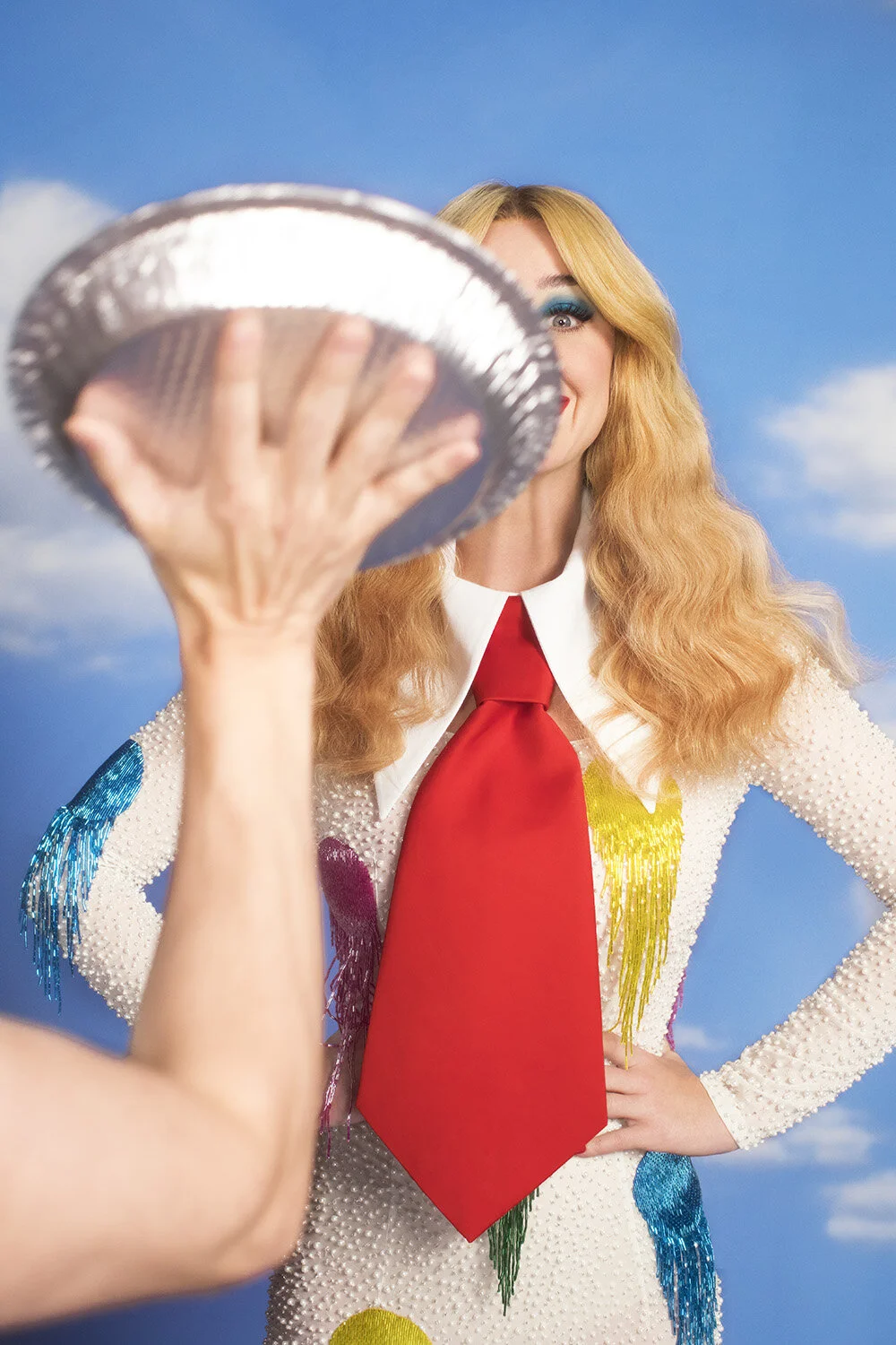 04_24_2019_KATY_PERRY_PIE_FACE_0212.jpg