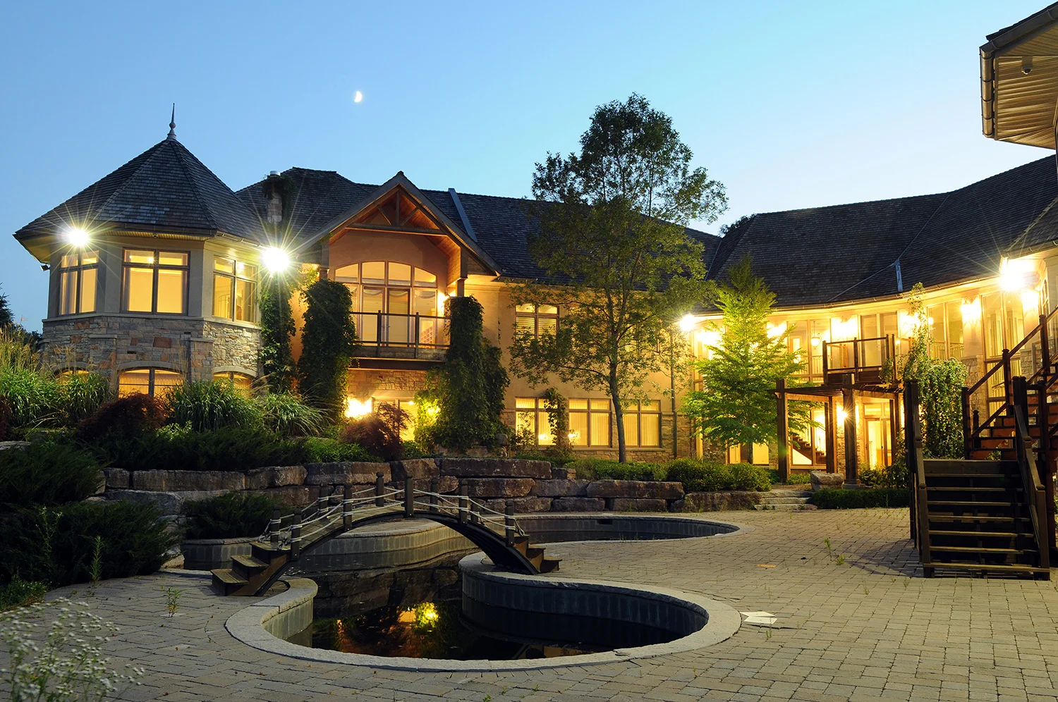 king-station-exteriors-008.jpg