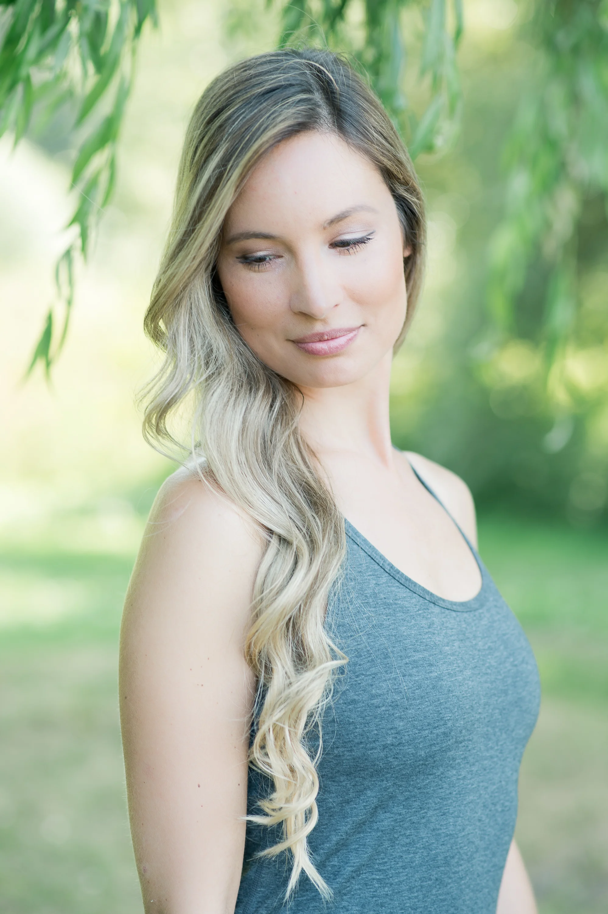 072418_Amanda+EmilyYoga-81 copy.jpg