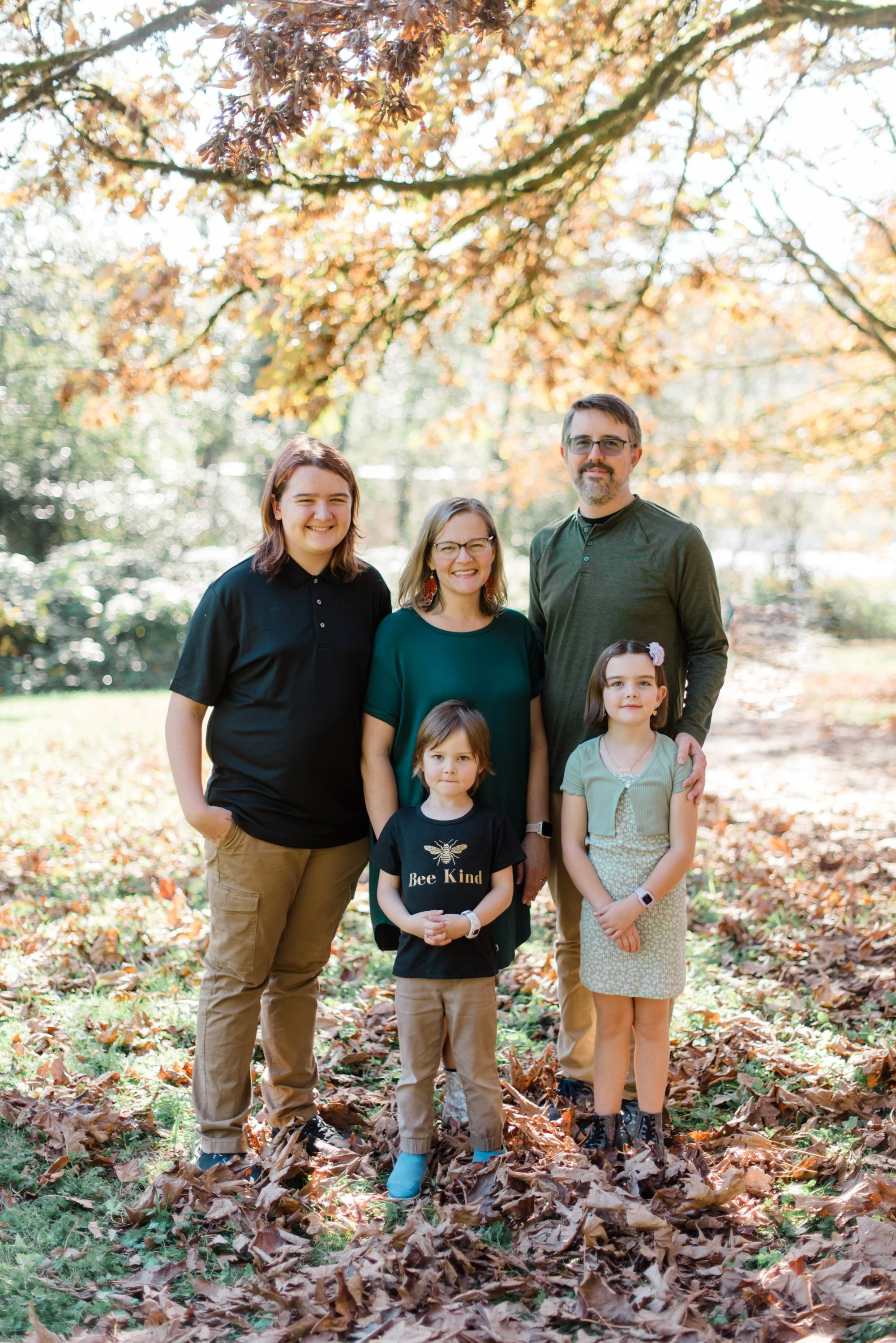 jjosuephotography_FallFamilyMini'24_Christine,Graham,Ellis,Kacey+Dashielle_WEB-38.jpg