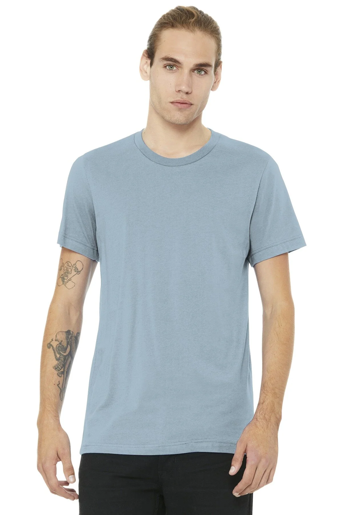 BC3001_lightblue_model_front_062018.jpg