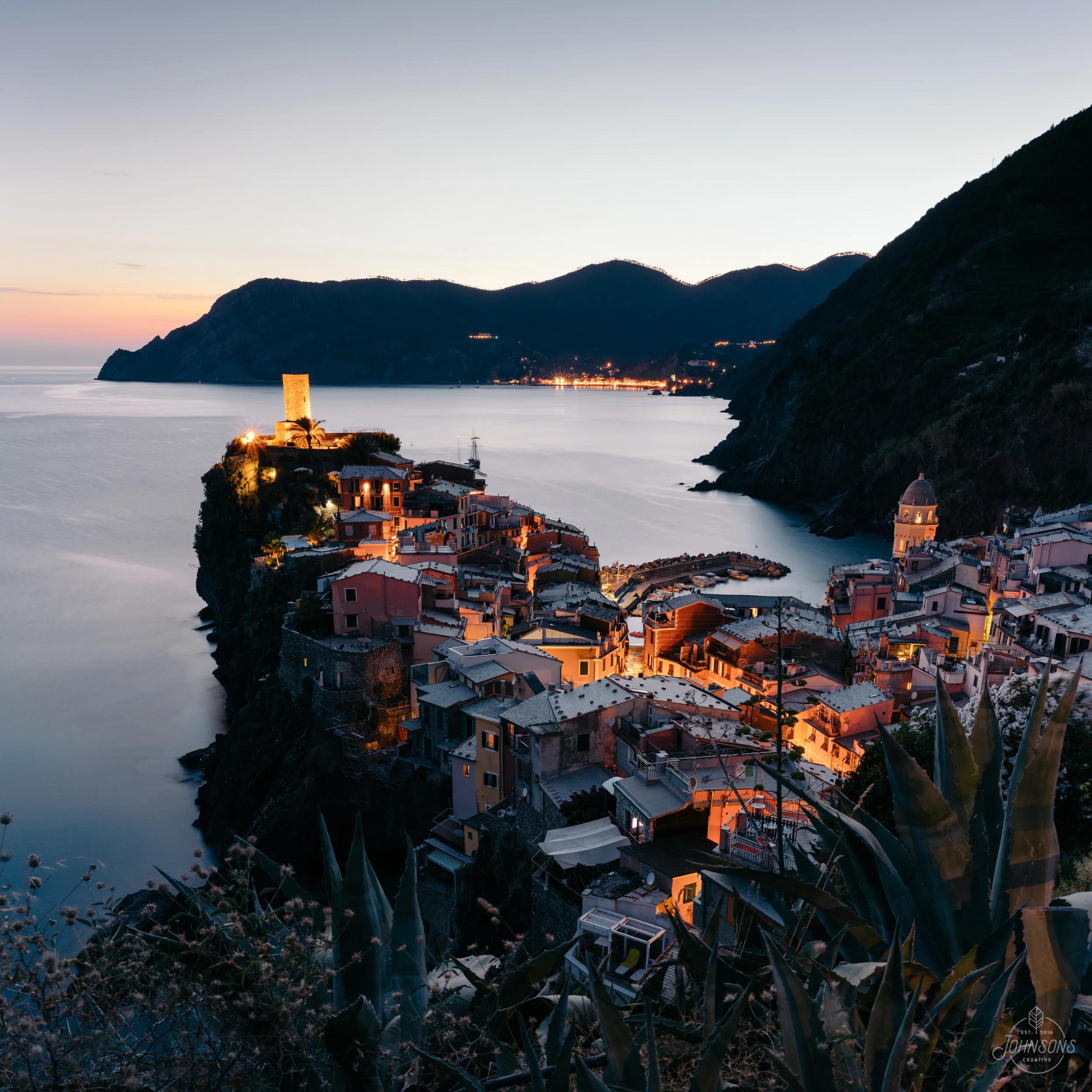 johnsonscreative-vernazza-square-.jpg
