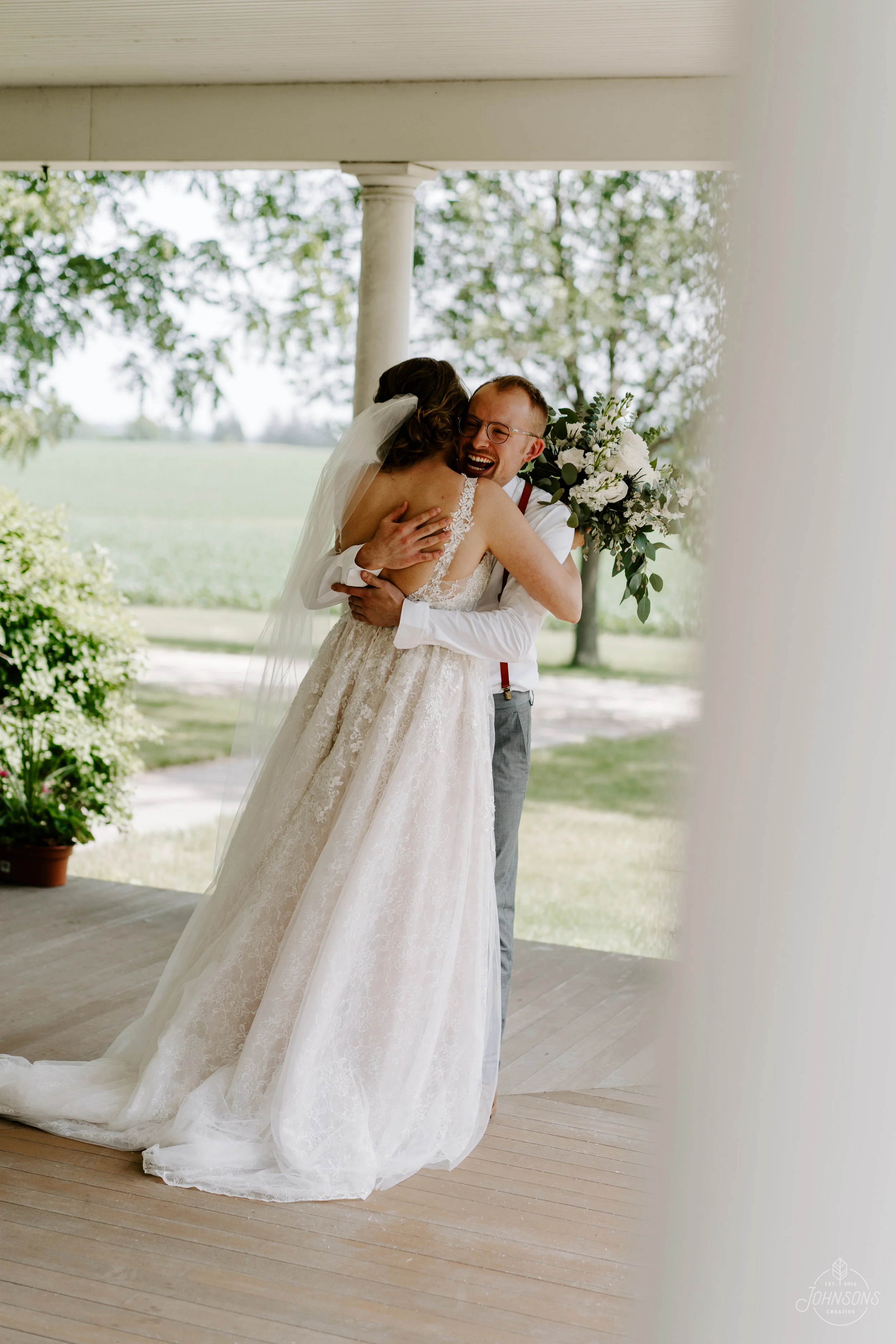 Michael+Megan-02717.jpg
