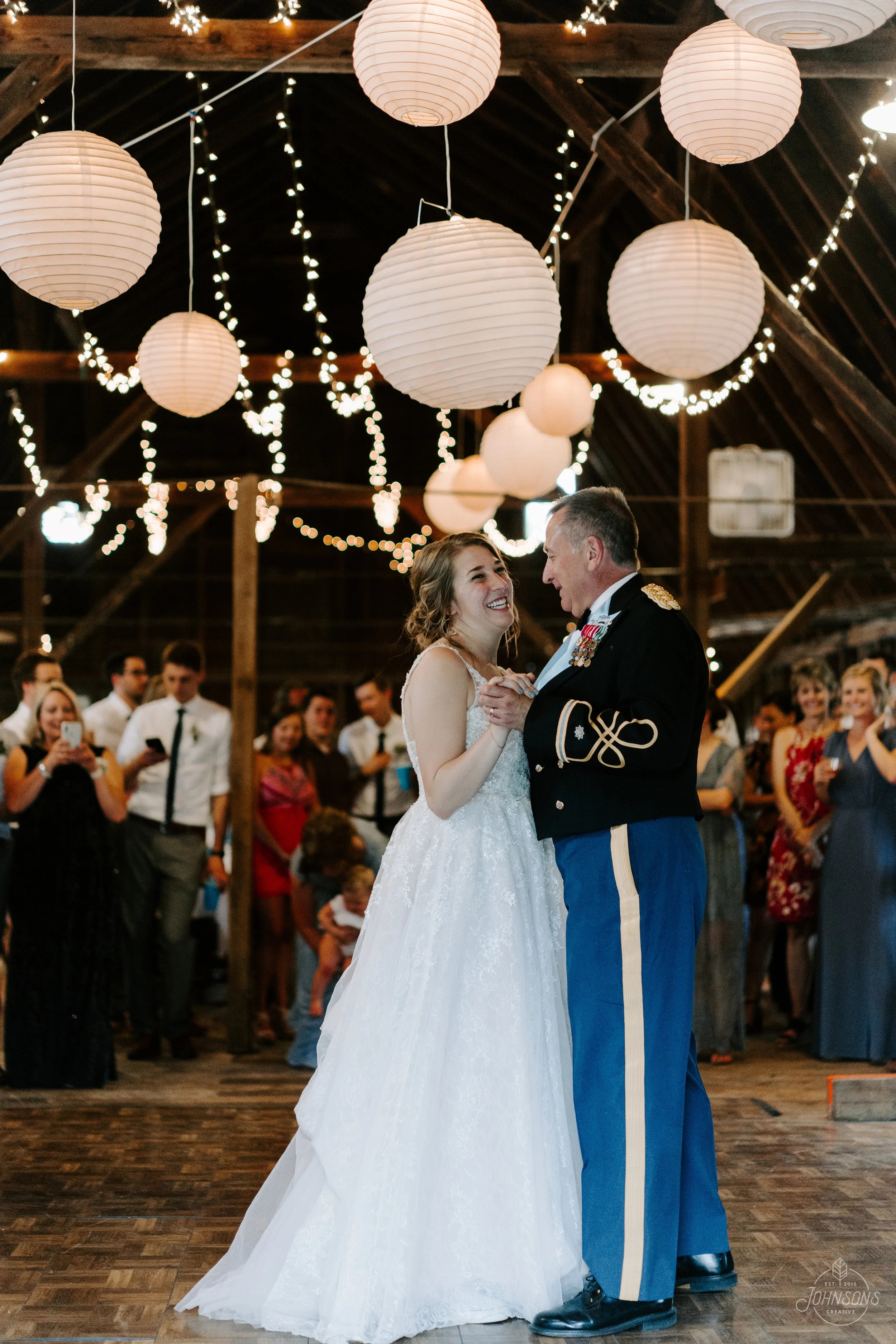 Michael+Megan-03893.jpg
