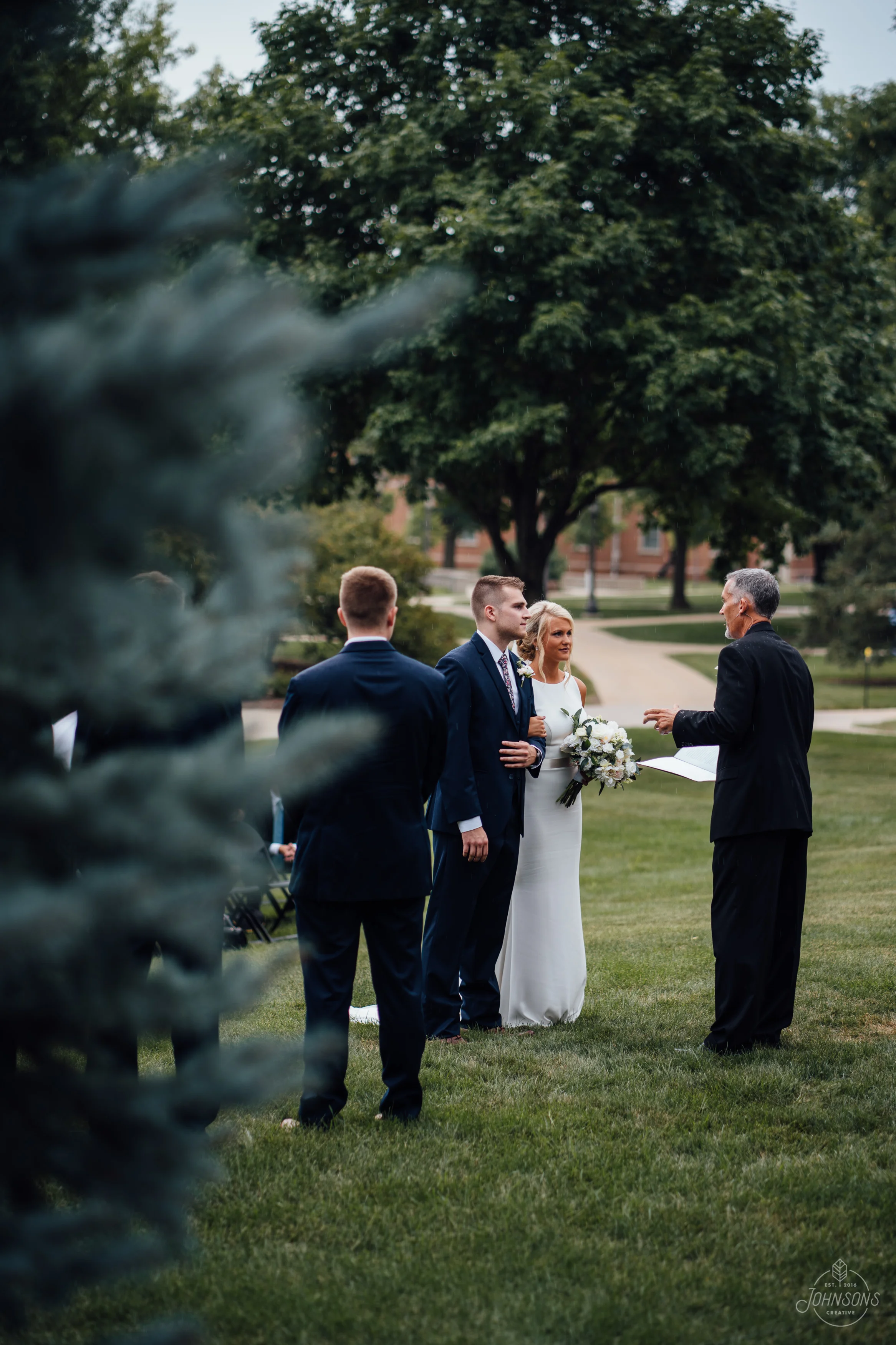 Brette + Tyler-6048.jpg