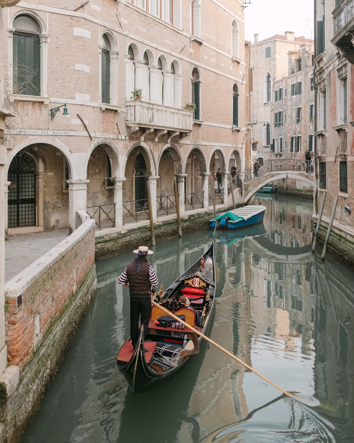 In love with #venice 

#weddingvenice #destinationweddingveneza #wedding