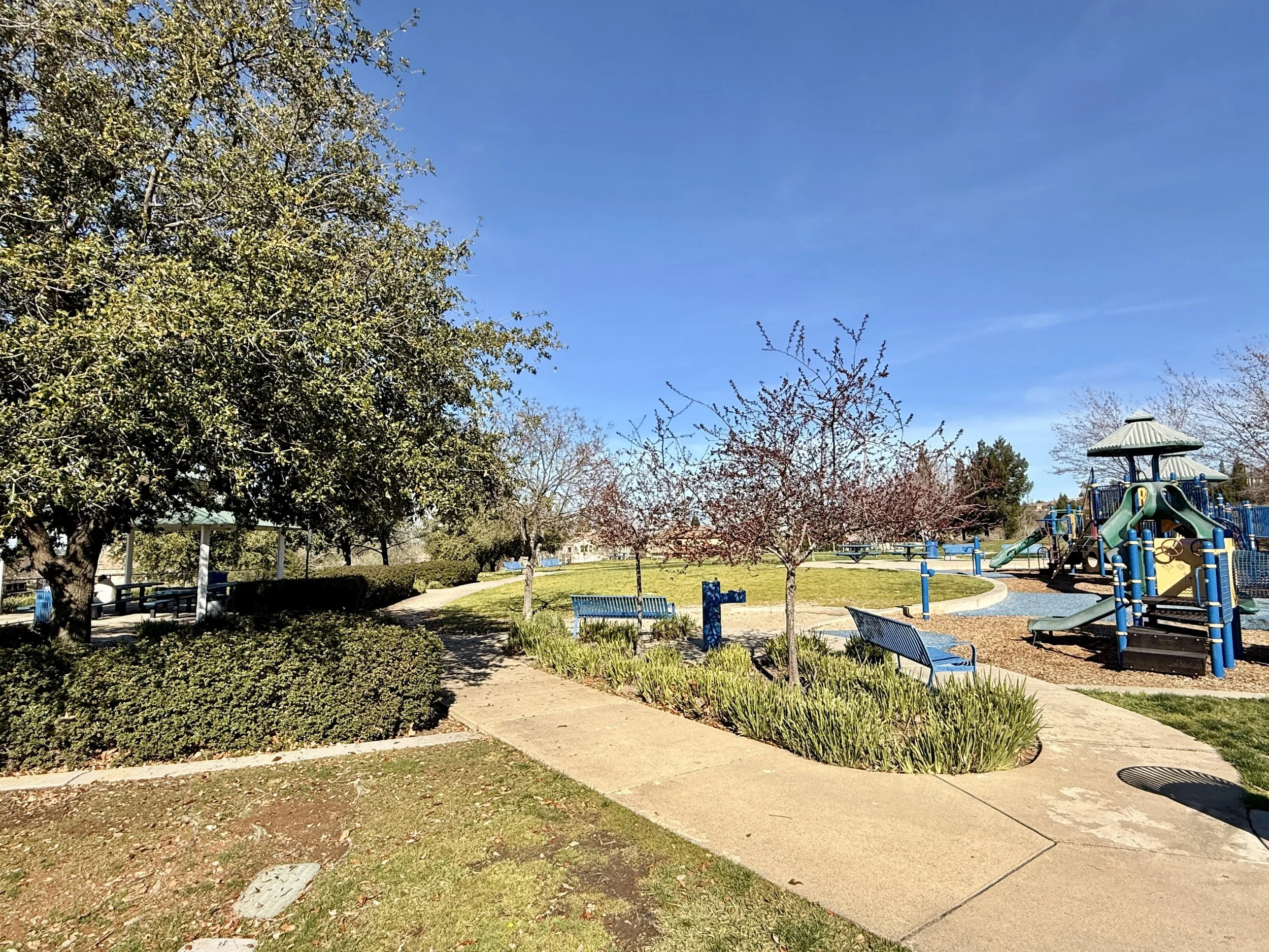 Handy Family Park 8.jpg