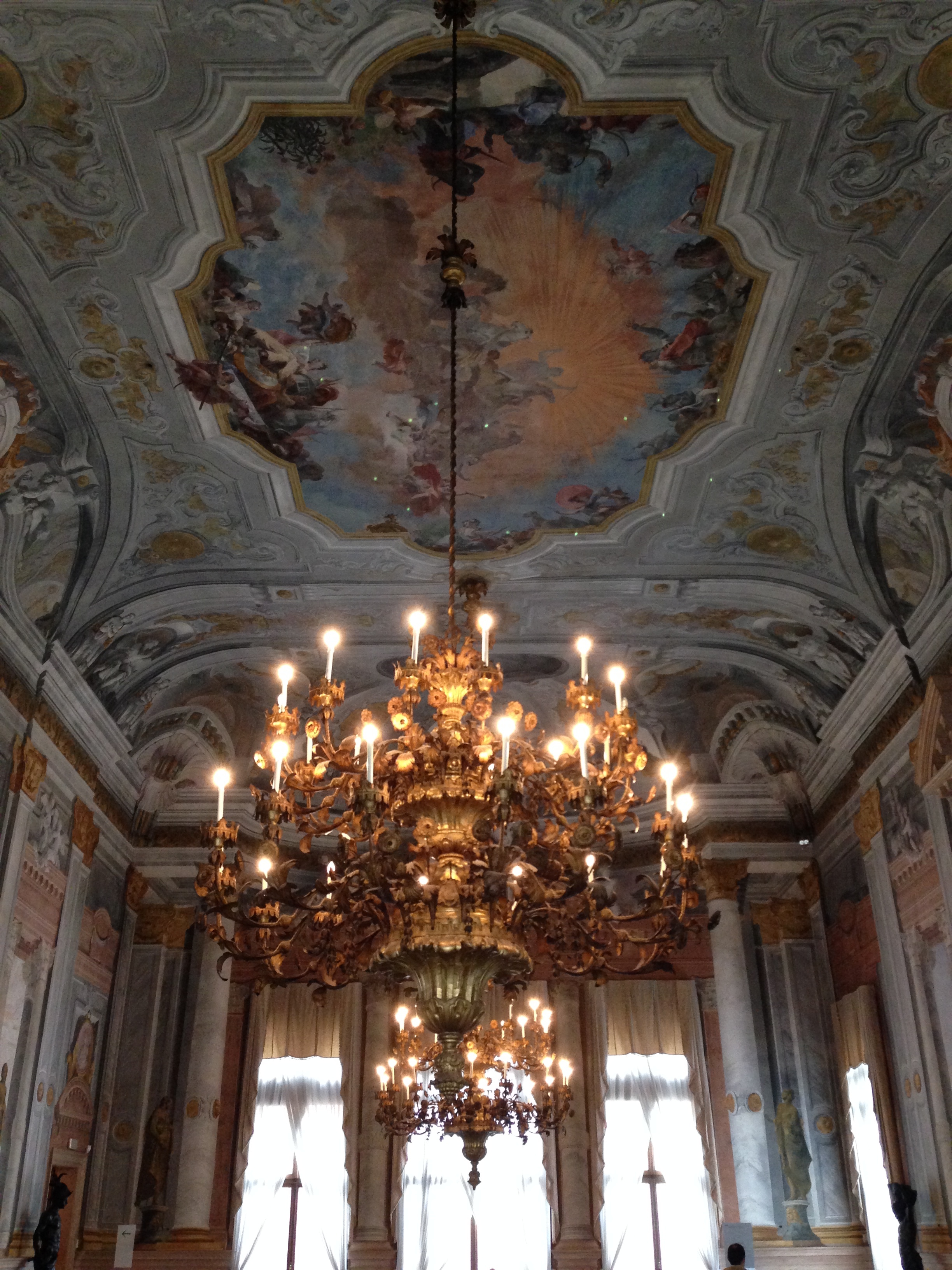 Incredible ceiling art, my photo does not do it any justice.